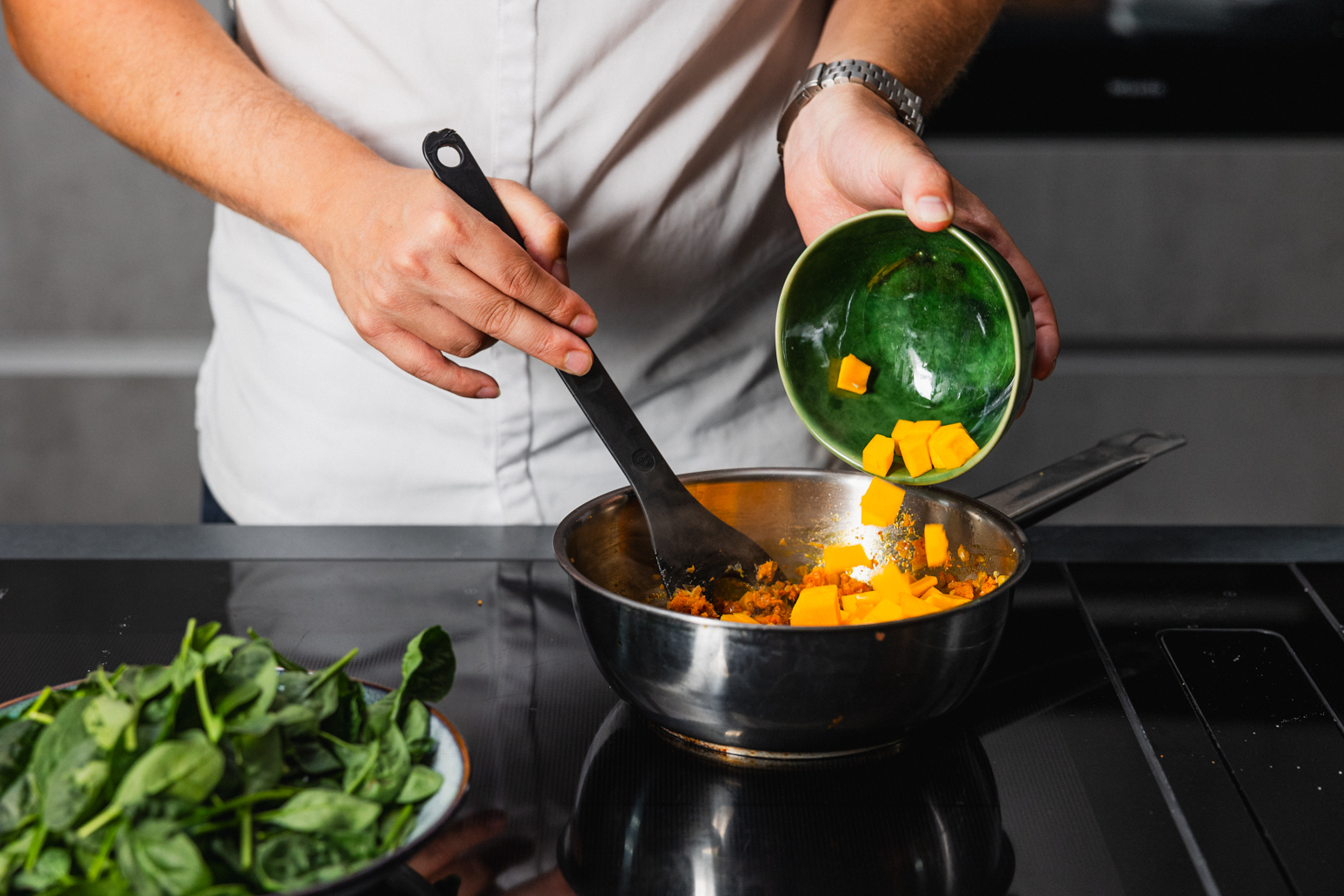 Schritt 2: Curry ansetzten 