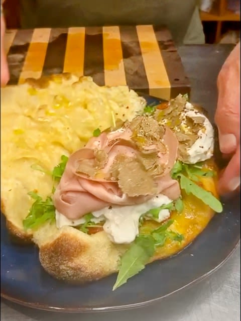 Caprese-Burrata Focaccia-Sandwich Rezept 2