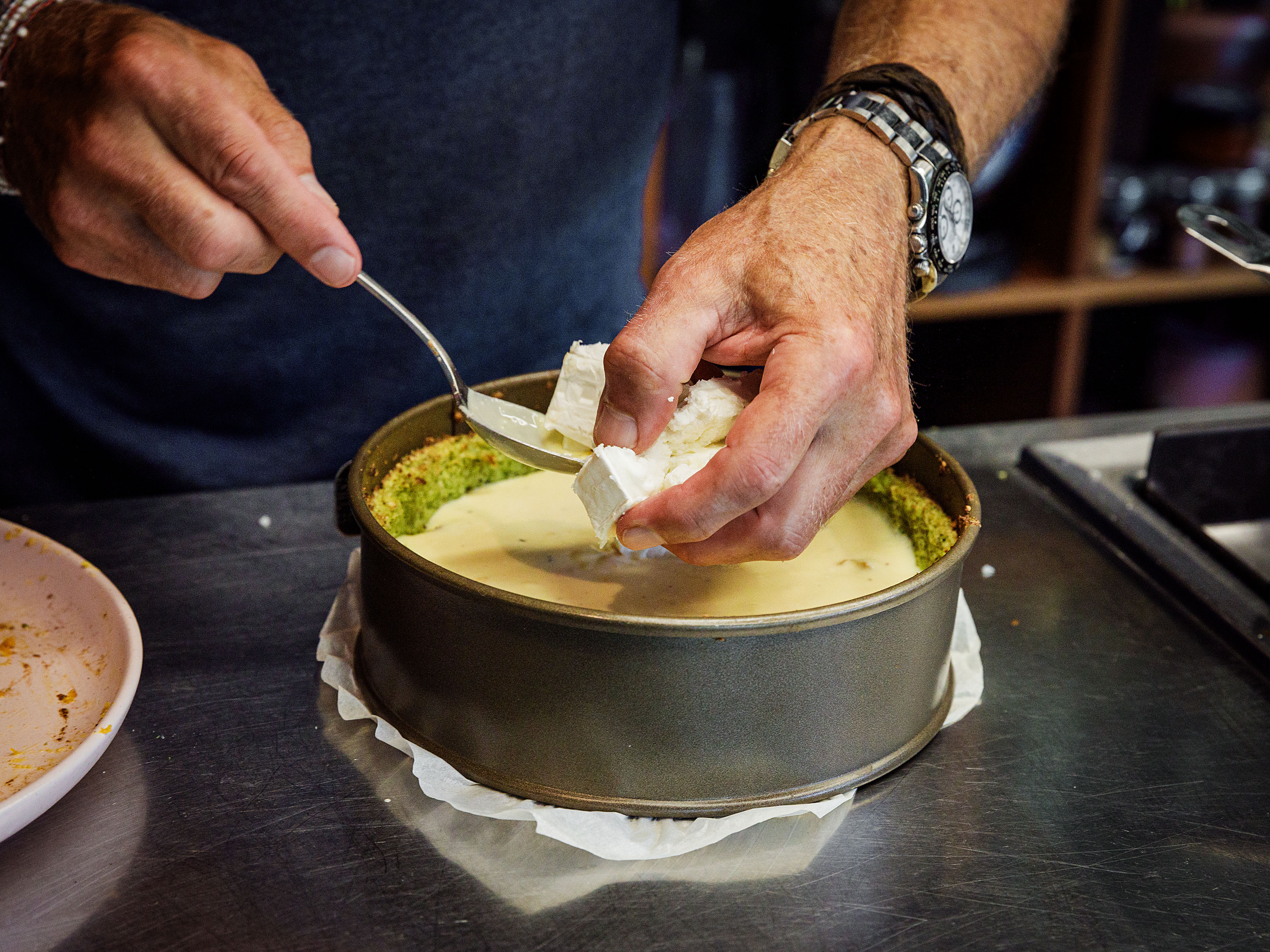 Schritt 3: Kürbis und Teig für Kürbistarte mit Broccoliteig, Ziegenkäse und Salbei backen