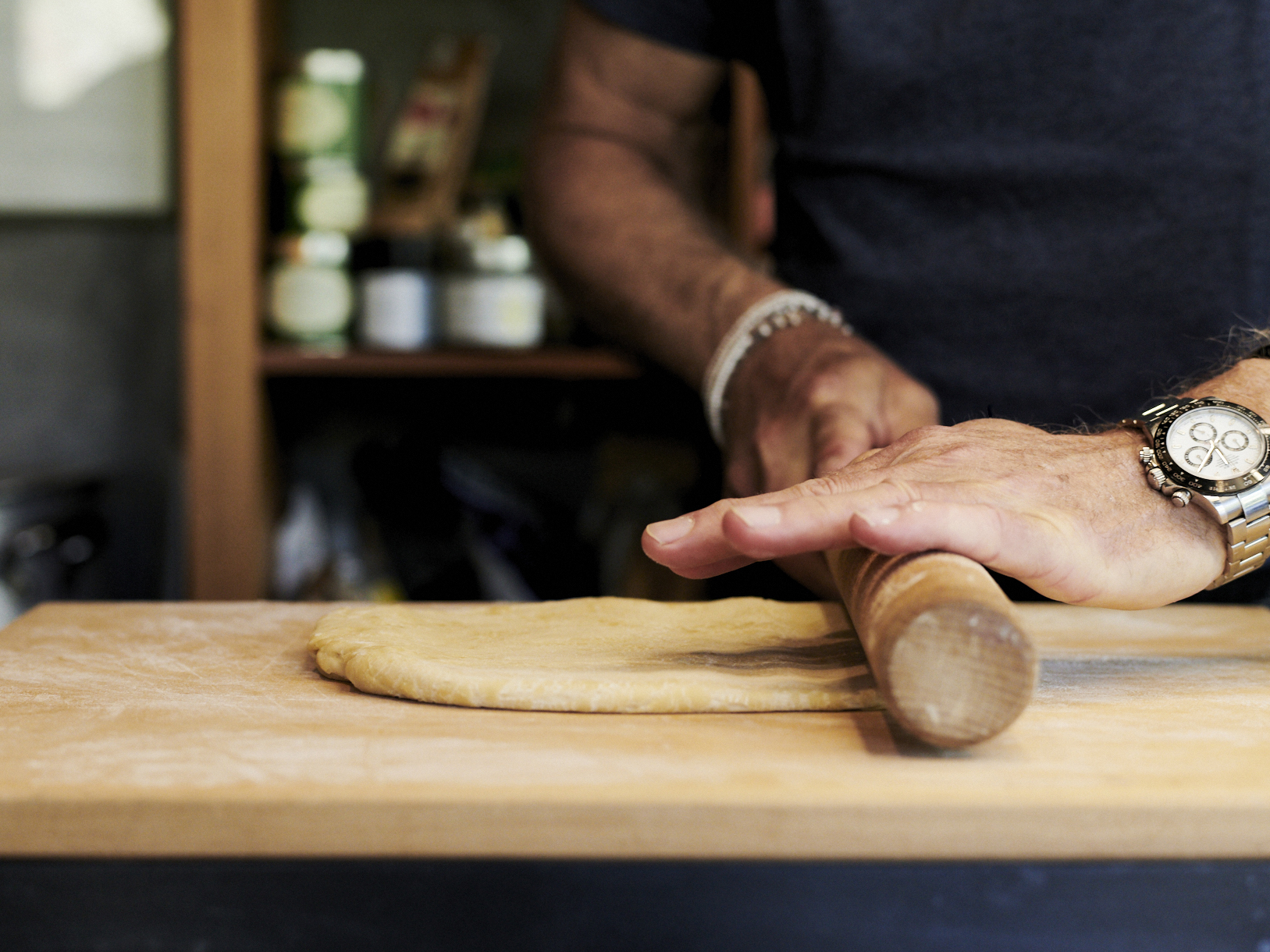 Schritt 2: Den Teig mit einem Nudelholz auf 5 mm Dicke ausrollen