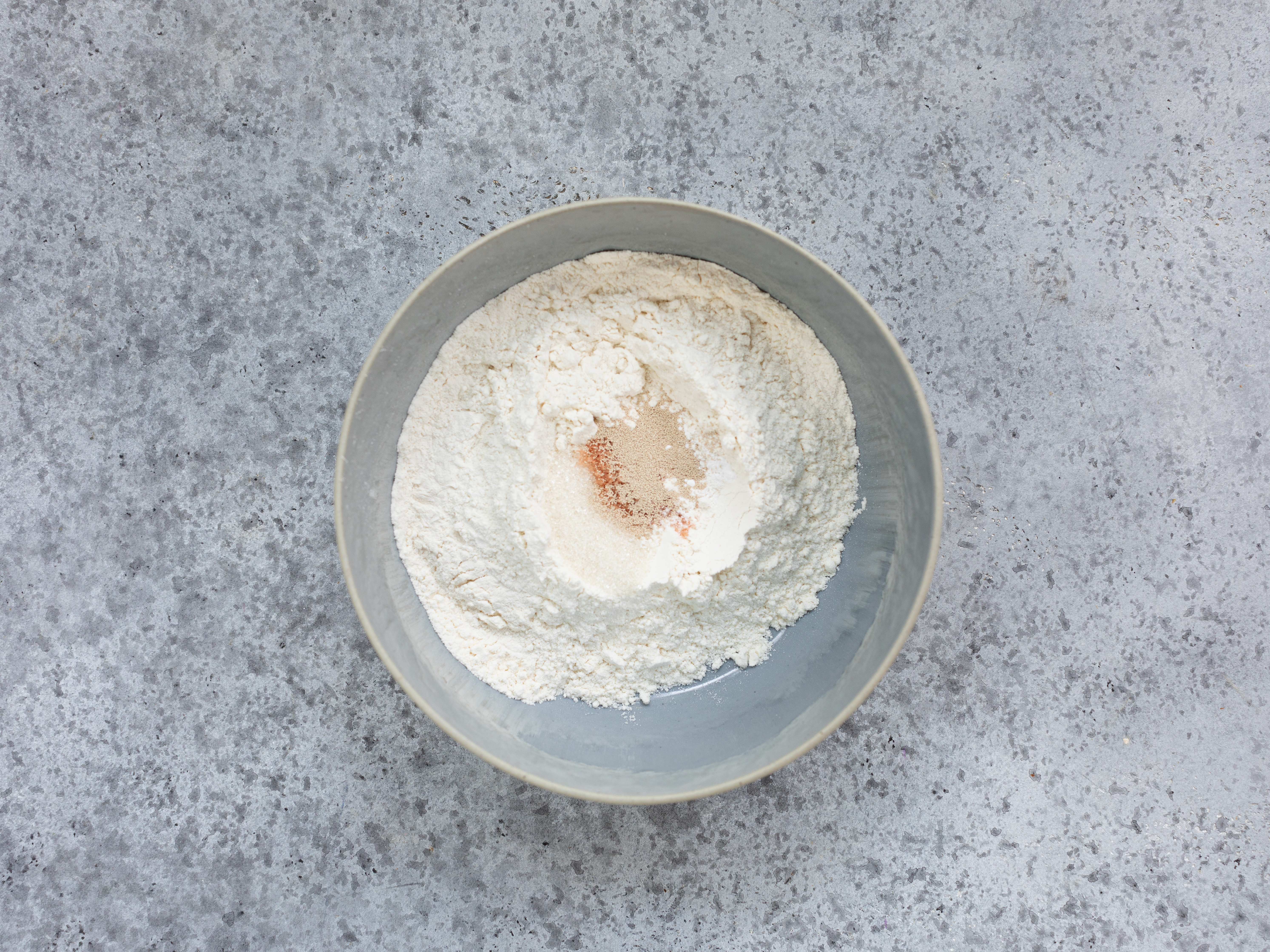 Schritt 1: Bao Buns Teig für Vegane Bao Buns mit "Pulled Mushrooms" herstellen  