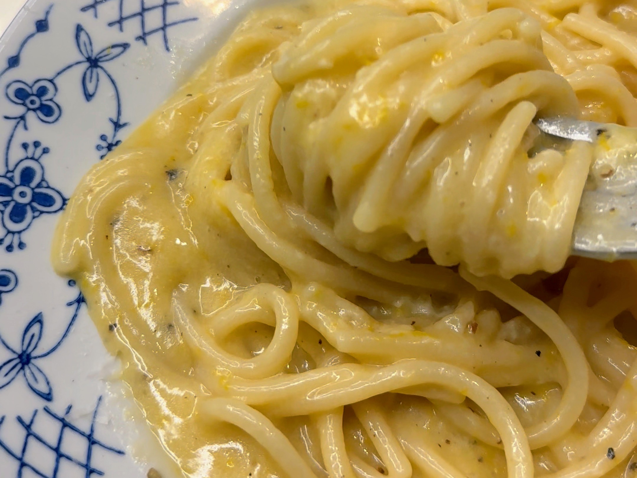 Schritt 4: Parmesan in Pasta mit Meyer Zitrone einrühren 