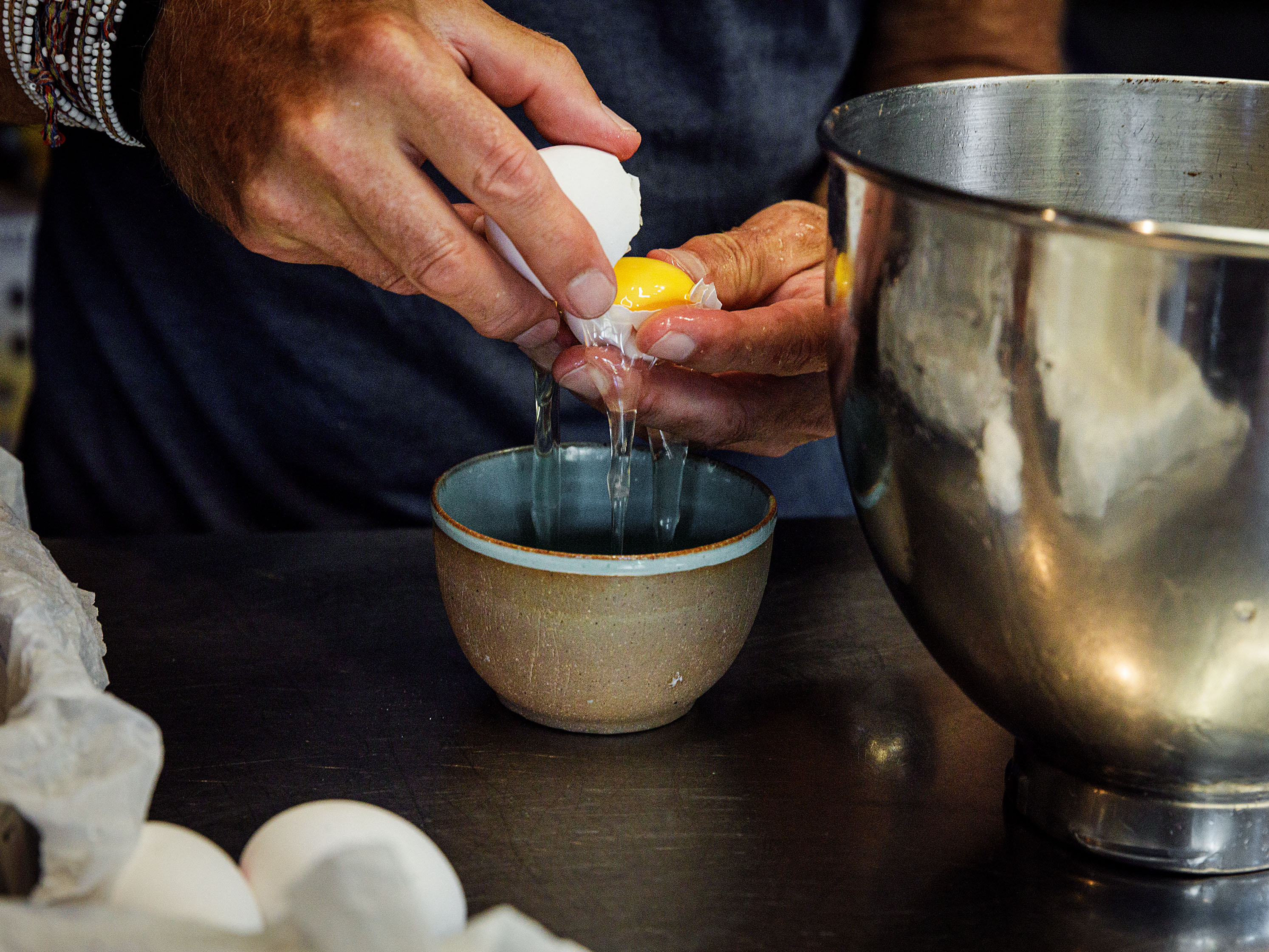 Schritt 1: Vorbereiten für Glutenfreie Heidelbeer-Schokoladenmeringue-Roulade 