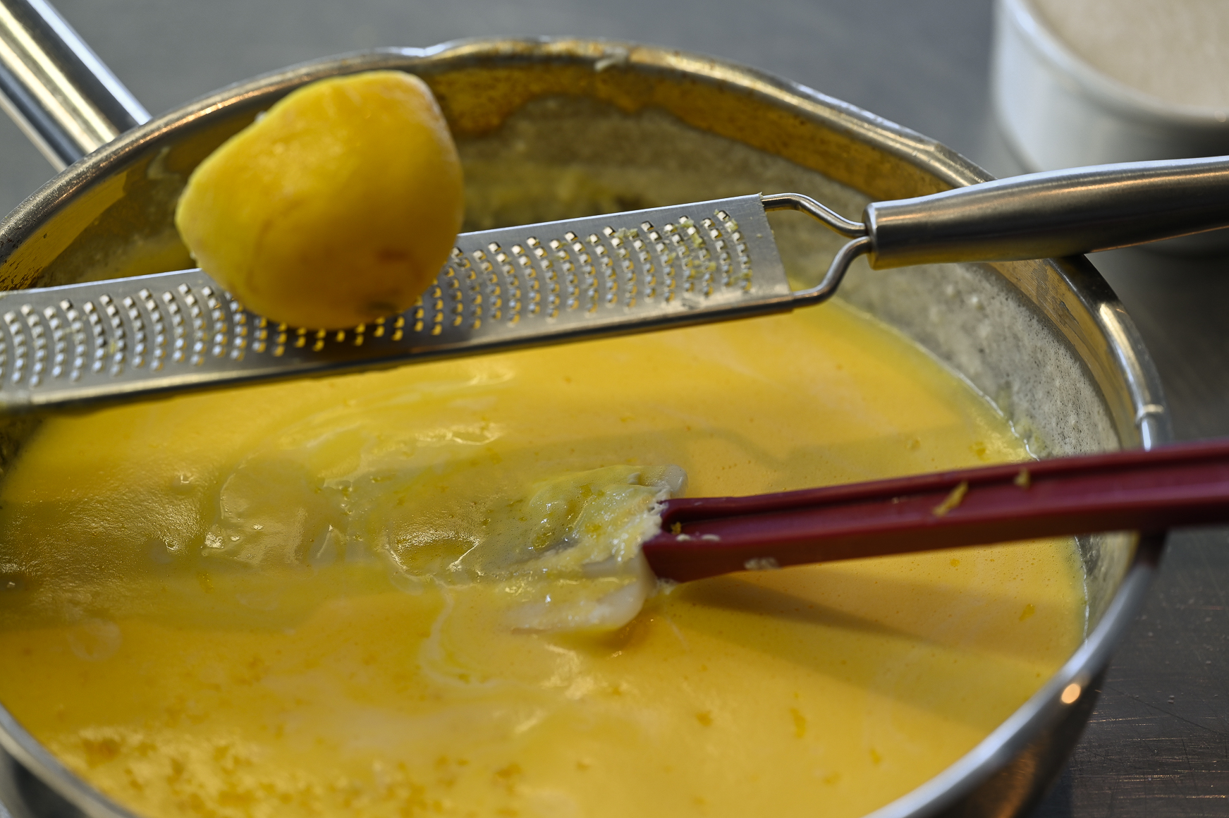 Schritt 2: Cheesecake-Füllung für Japanischen Cheesecake zubereiten 