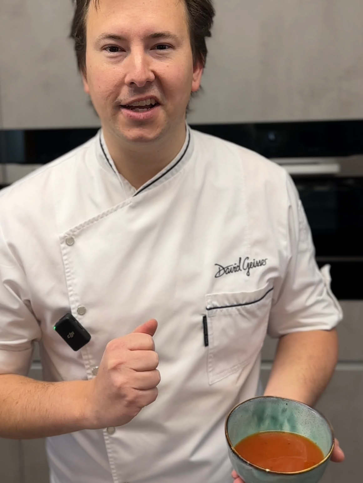 David Geisser zeigt, wie man versalzenes Essen rettet