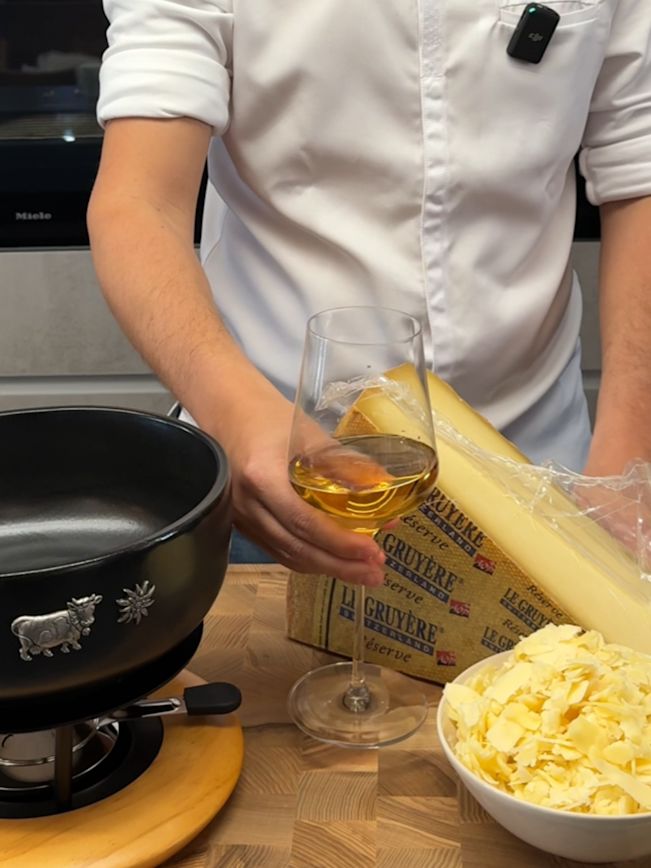 Klumepn im Fondue KH Teaser Wein Klumepn im Fondue KH Teaser Wein