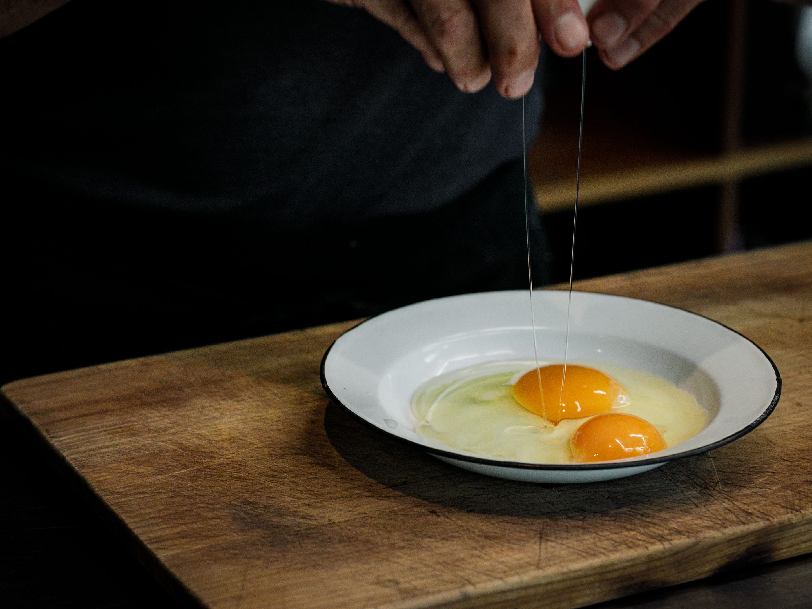 Schritt 4: Eier vorbereiten