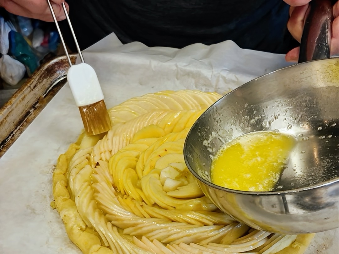 Schritt 2: Pasta für Spaghetti all’ Assassina zubereiten  