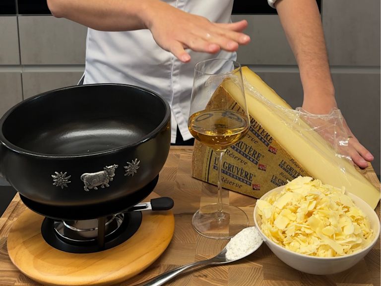 Step 1: Fondue Zutaten bereit stellen Step 1: Fondue Zutaten bereit stellen