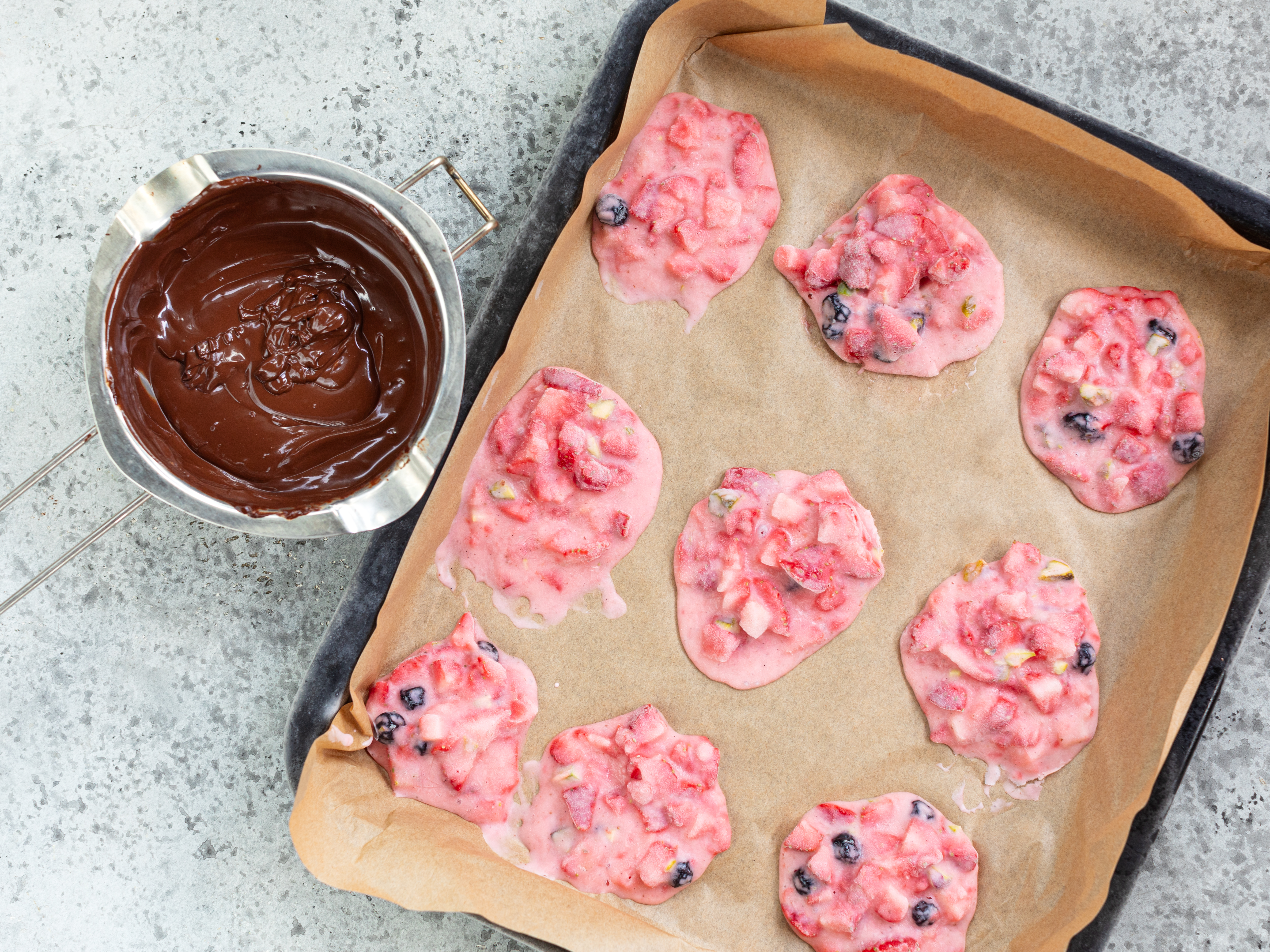 Schritt 4: Cluster   für Joghurt Cluster mit Beeren fertig stellen