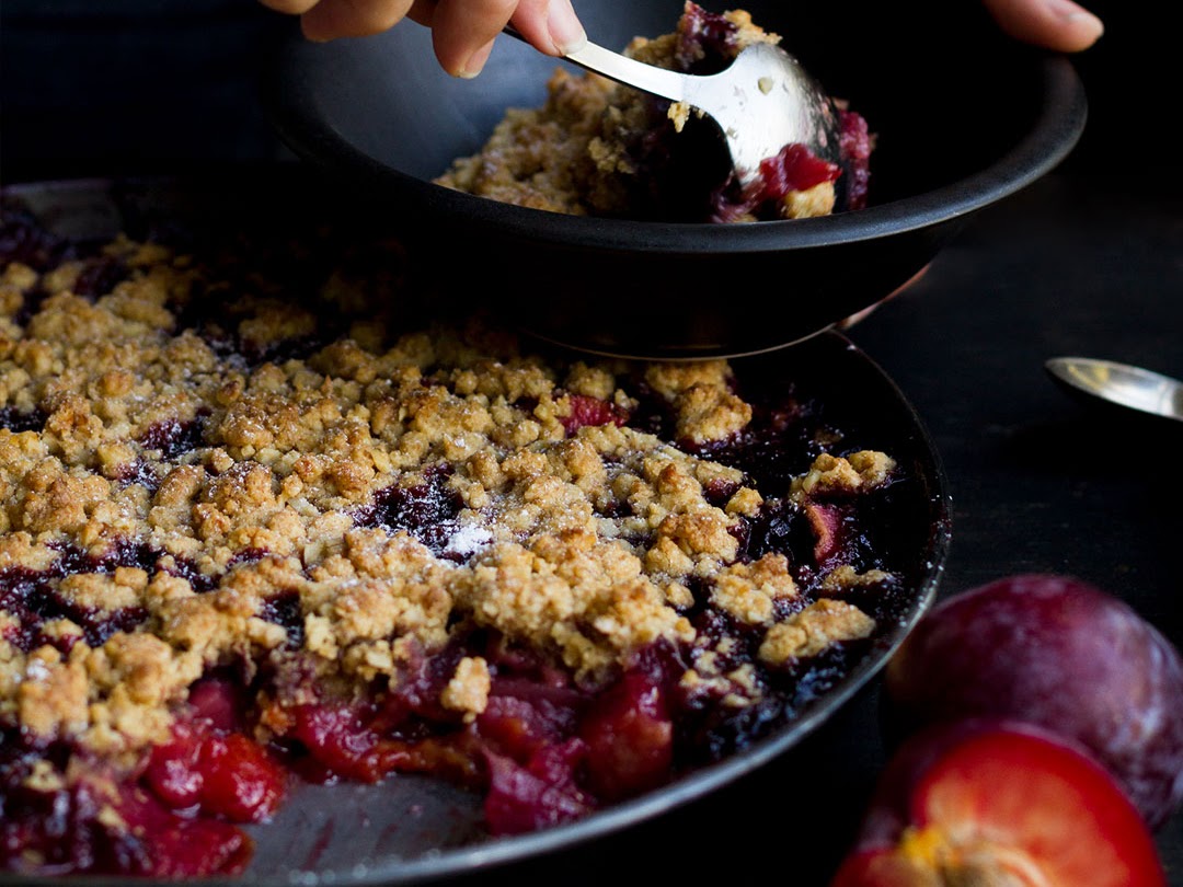 Schritt 2: Pflaumen Crumble mit Apfel herstellen