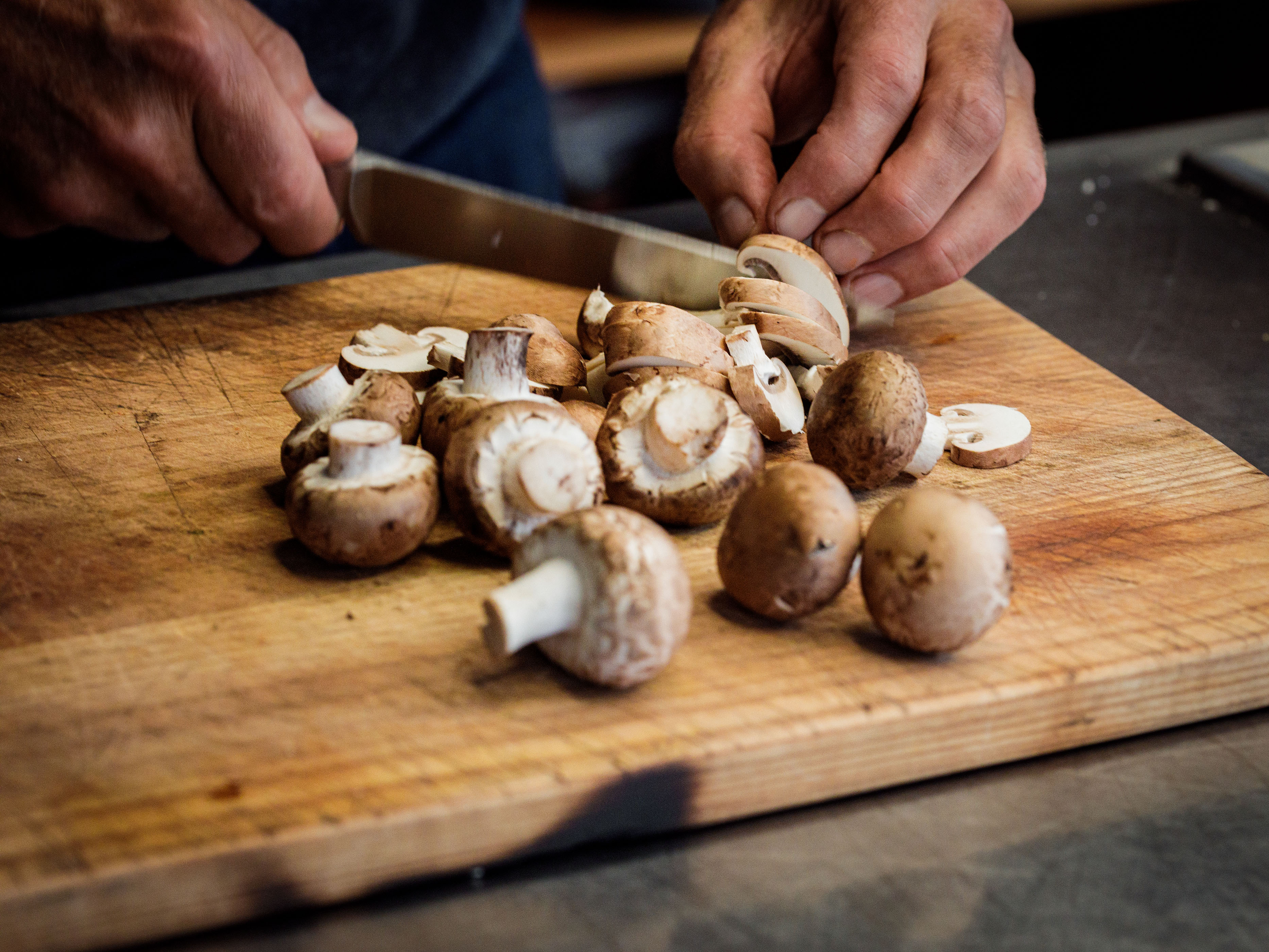 Schritt 1:  Pilze für Pilz Cappuccino garen.