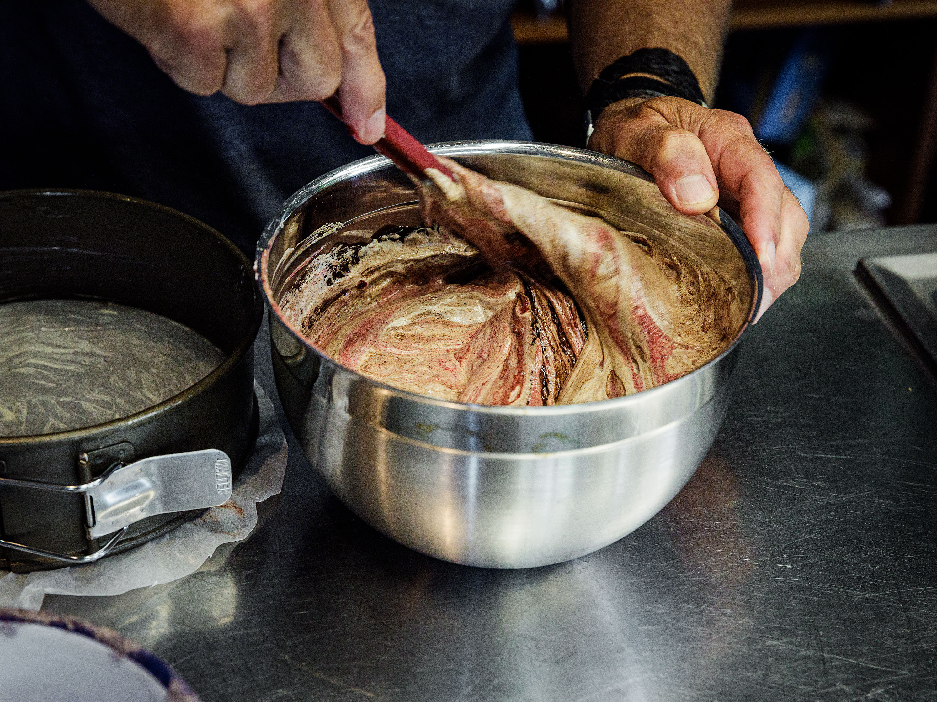 Schritt 4: Schokoladen-Randen-Kuchen backen