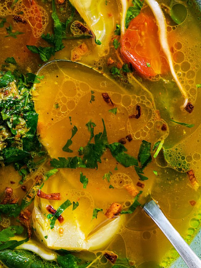 Suppen-Zauberkugel mit Gemüse Rezept
Suppen-Zauberkugel mit Gemüse Rezept