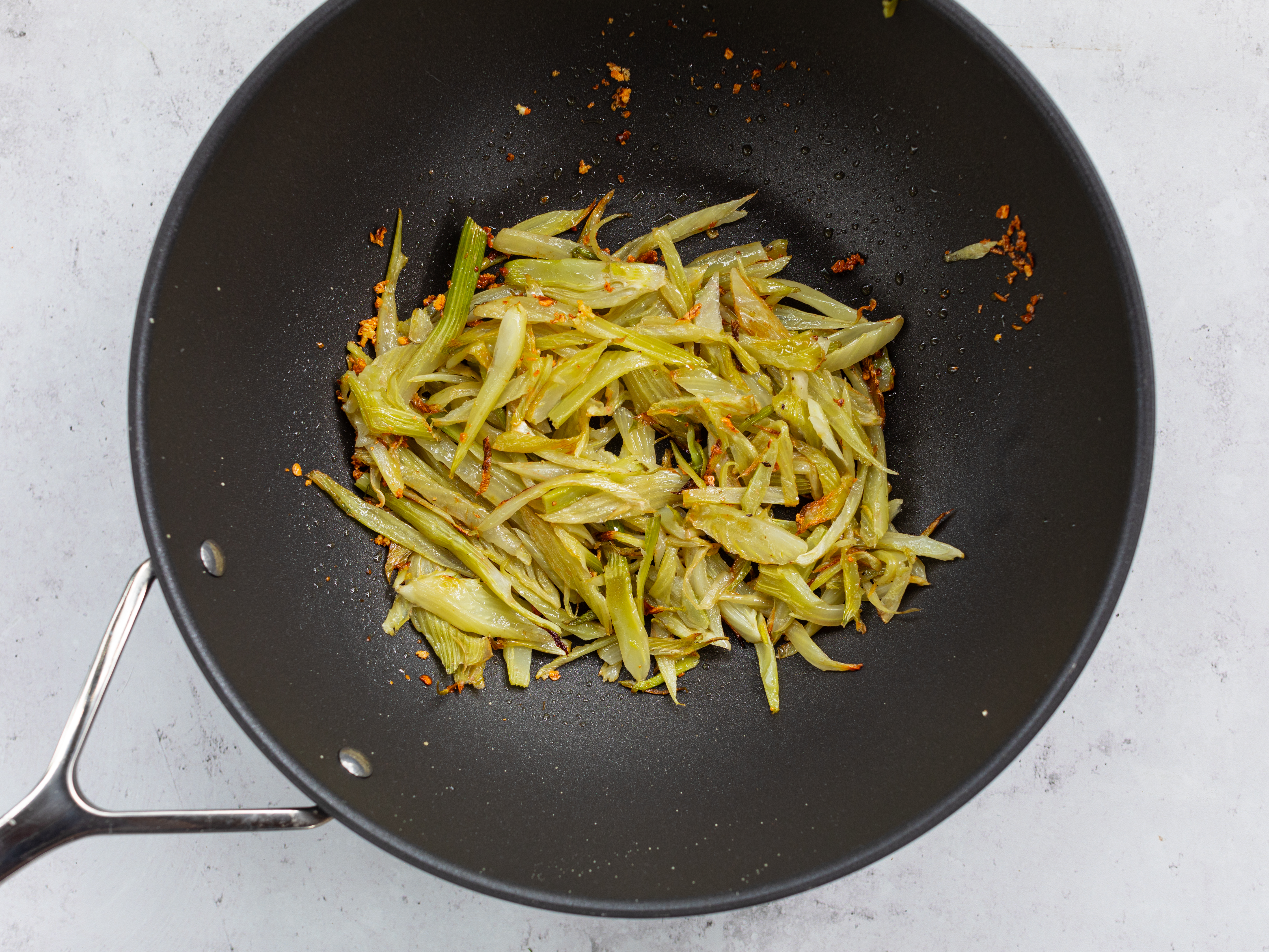 Schritt 3: Sauce für Pasta mit geröstetem Fenchel zubereiten 