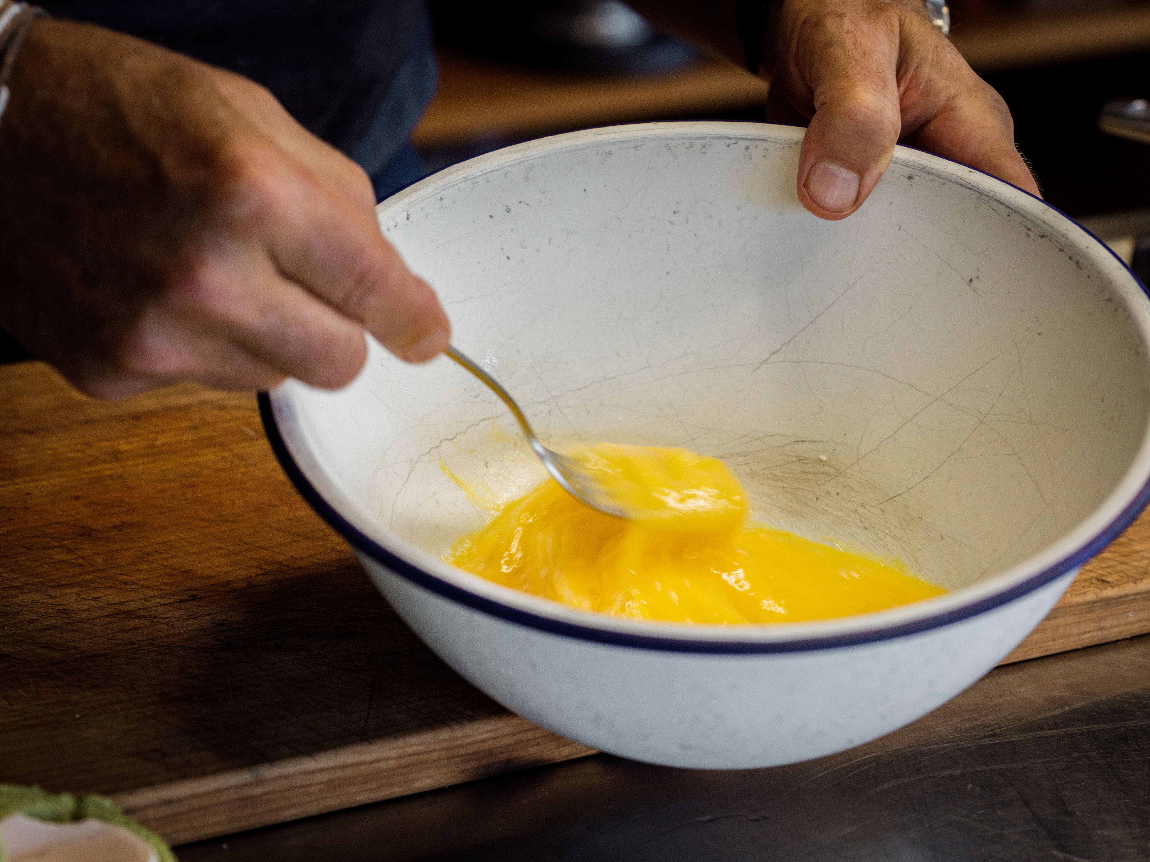 Schritt 1:  Eimasse für Lazy Tortilla Vaga vorbereiten 