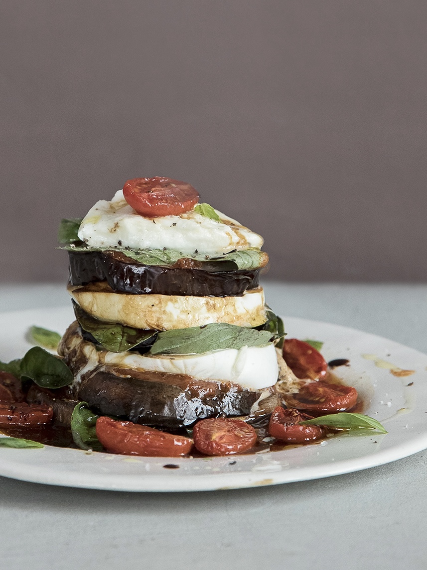Auberginen mit Büffelmozzarella Rezept