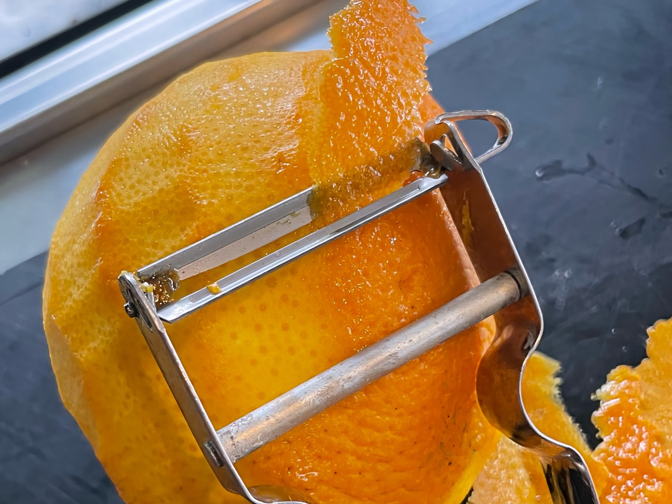 Schritt 1: Früchte für Glutenfreie Mandarinen-Mandel Tartelettes vorbereiten 