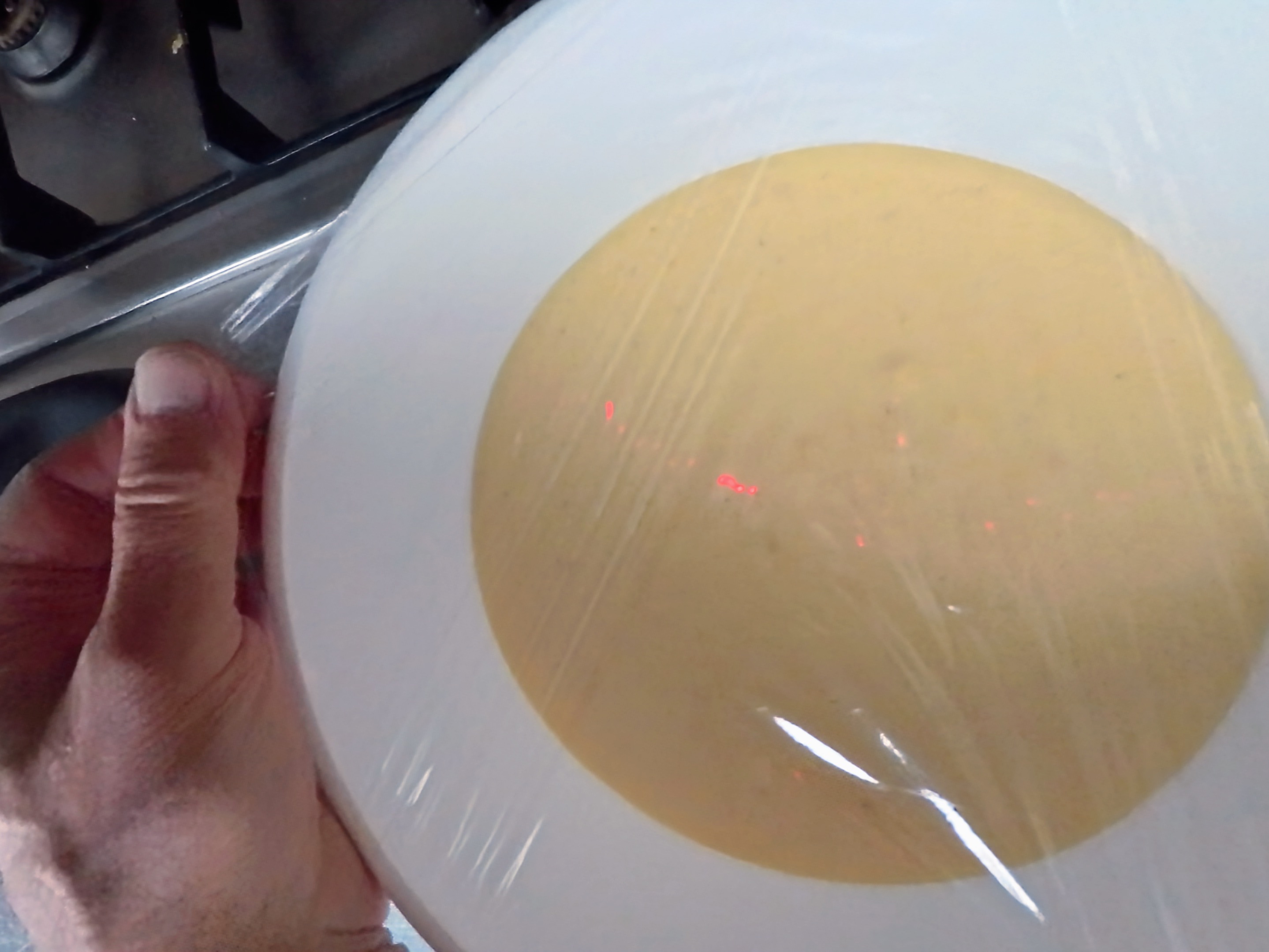 Schritt 1: Zubereitung der Puddingcreme für Bananen Pudding Magnolia 