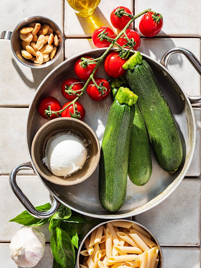 One-Pot-Zucchini-Pomodoro-Basilico-Burrata-Pasta HOMEMADE