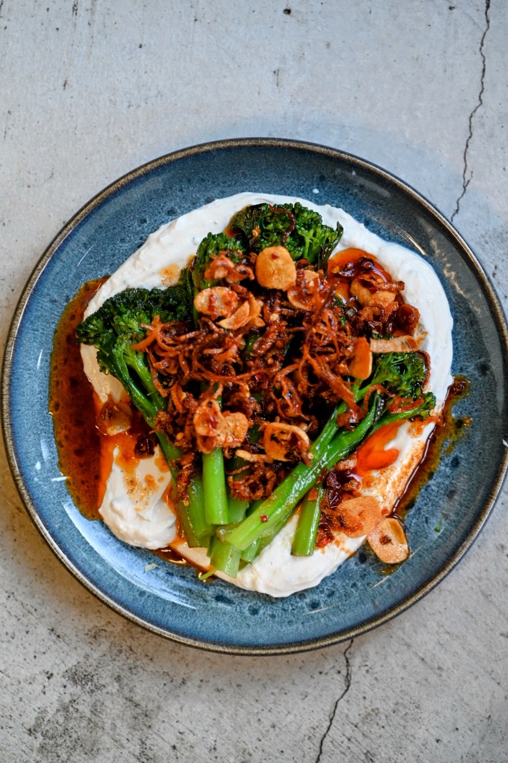 Brokkolini mit Ricotta und crispy Chiliöl Rezept 3