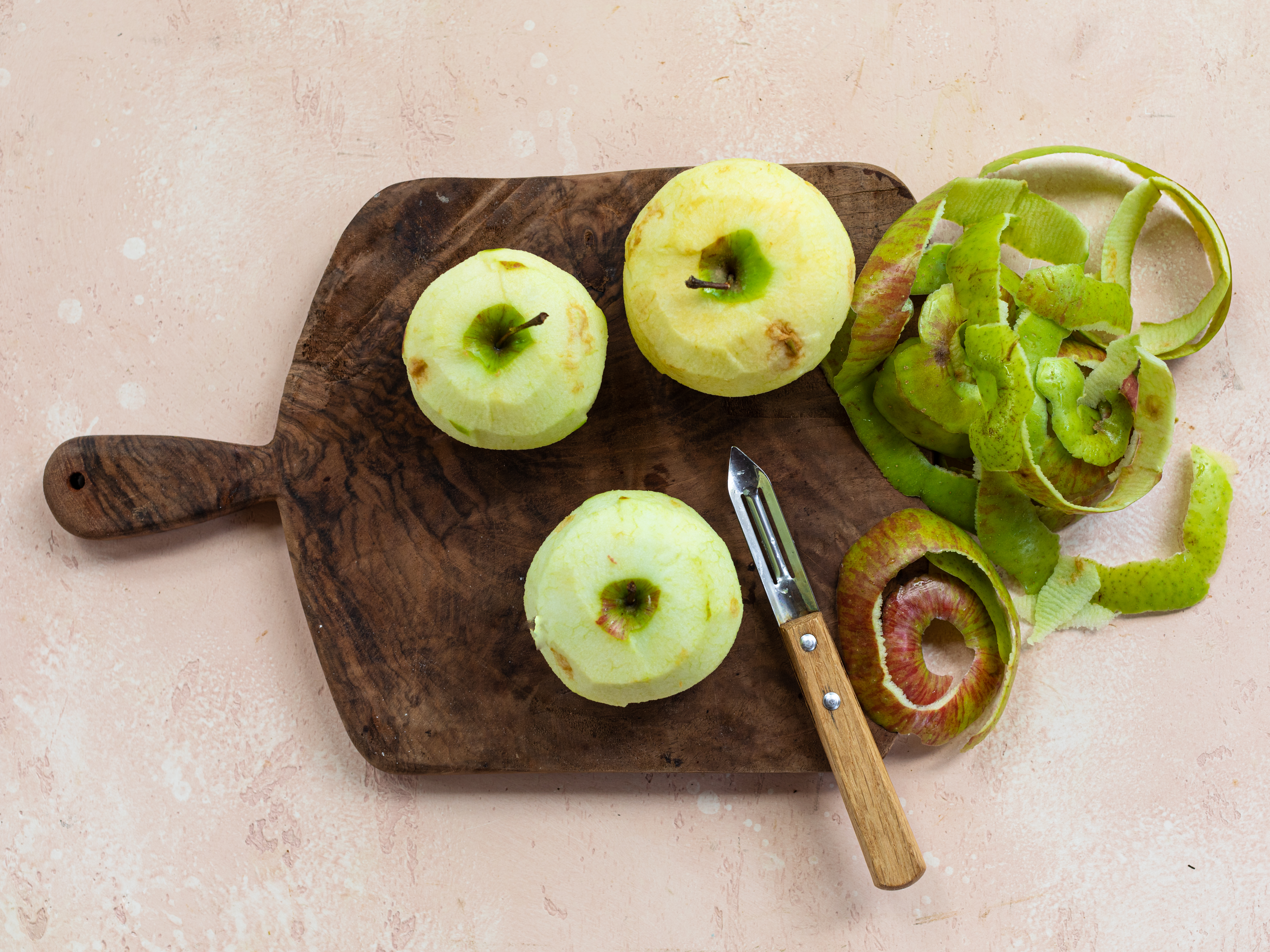 Schritt 2: Füllung für Apfel-Mandel-Zopf zubereiten 