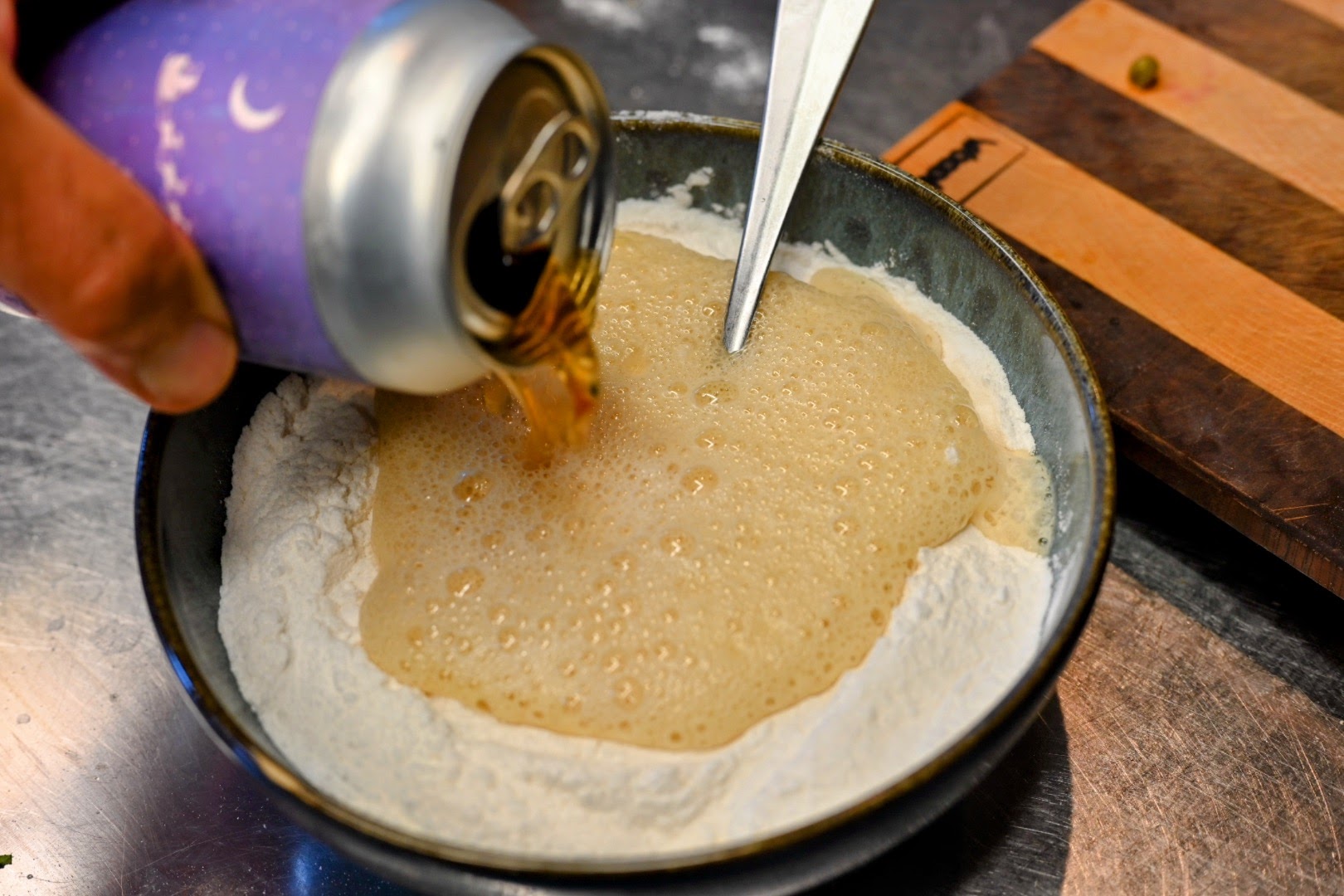 Schritt 1: Teigvorbereitung und Apfelvorbereitung für Apfelküchlein 