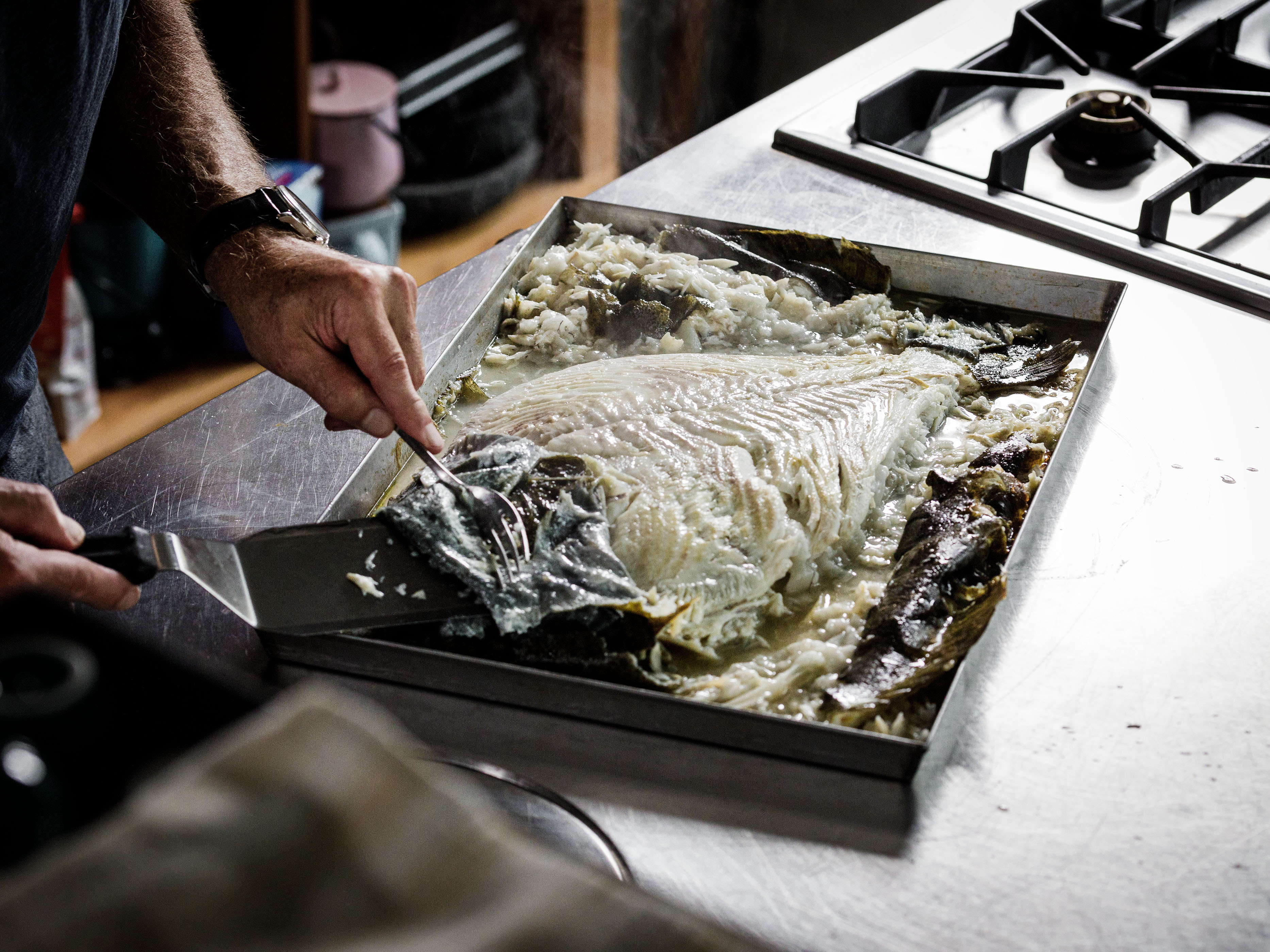 Schritt 2: Die Haut vorsichtig abziehen