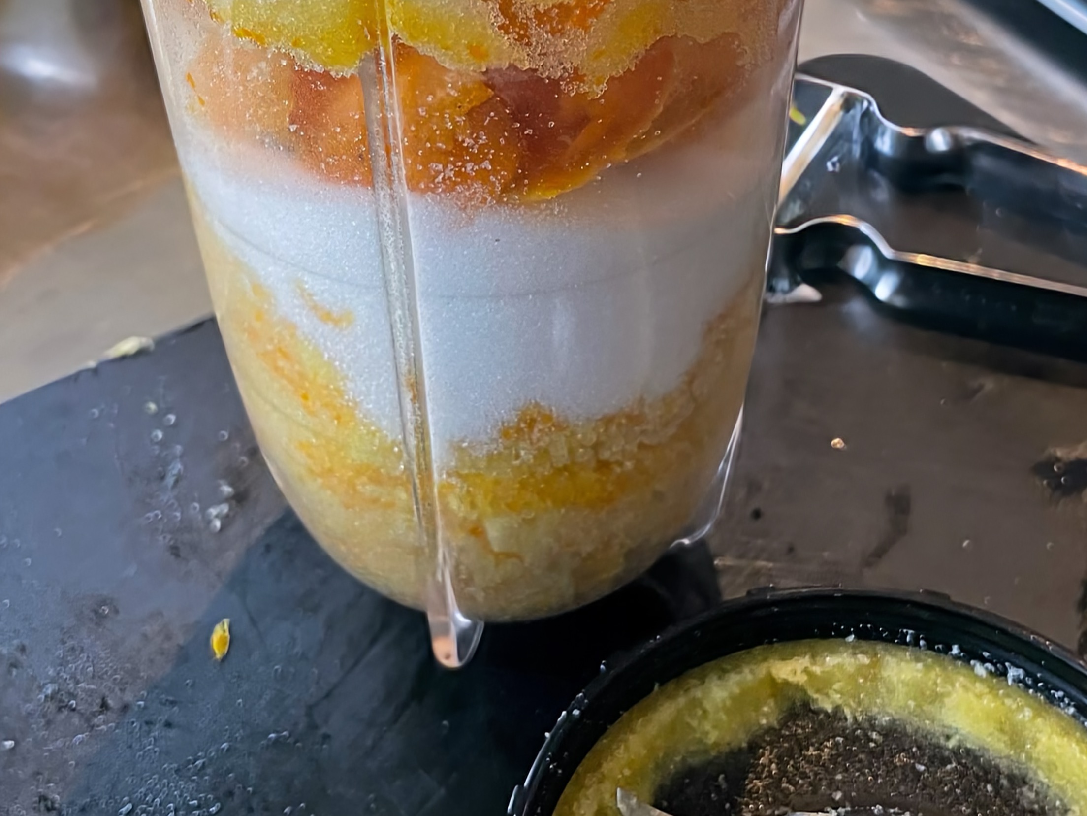 Schritt 1: Früchte für Glutenfreie Mandarinen-Mandel Tartelettes vorbereiten 