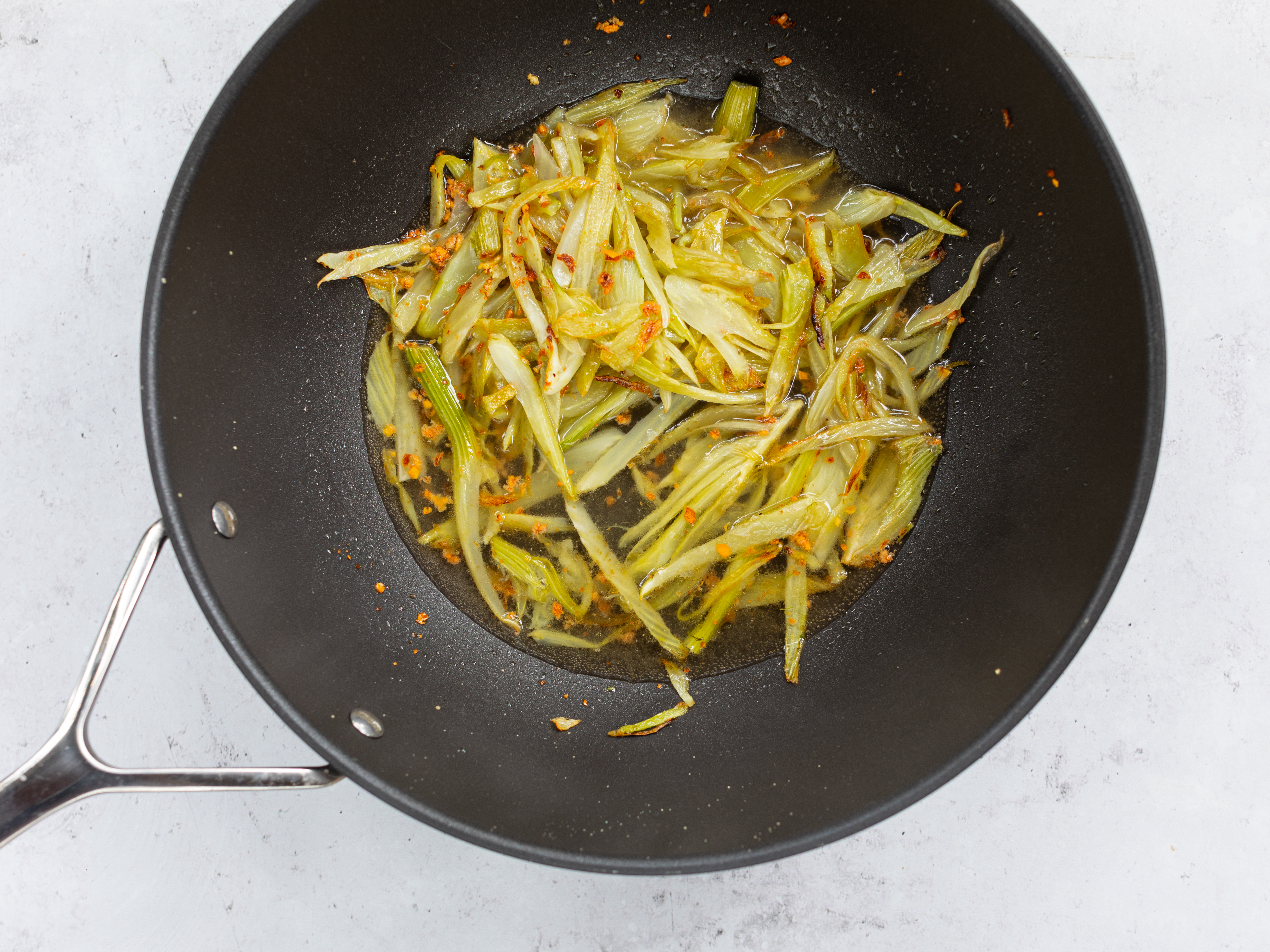 Schritt 3: Sauce für Pasta mit geröstetem Fenchel zubereiten 