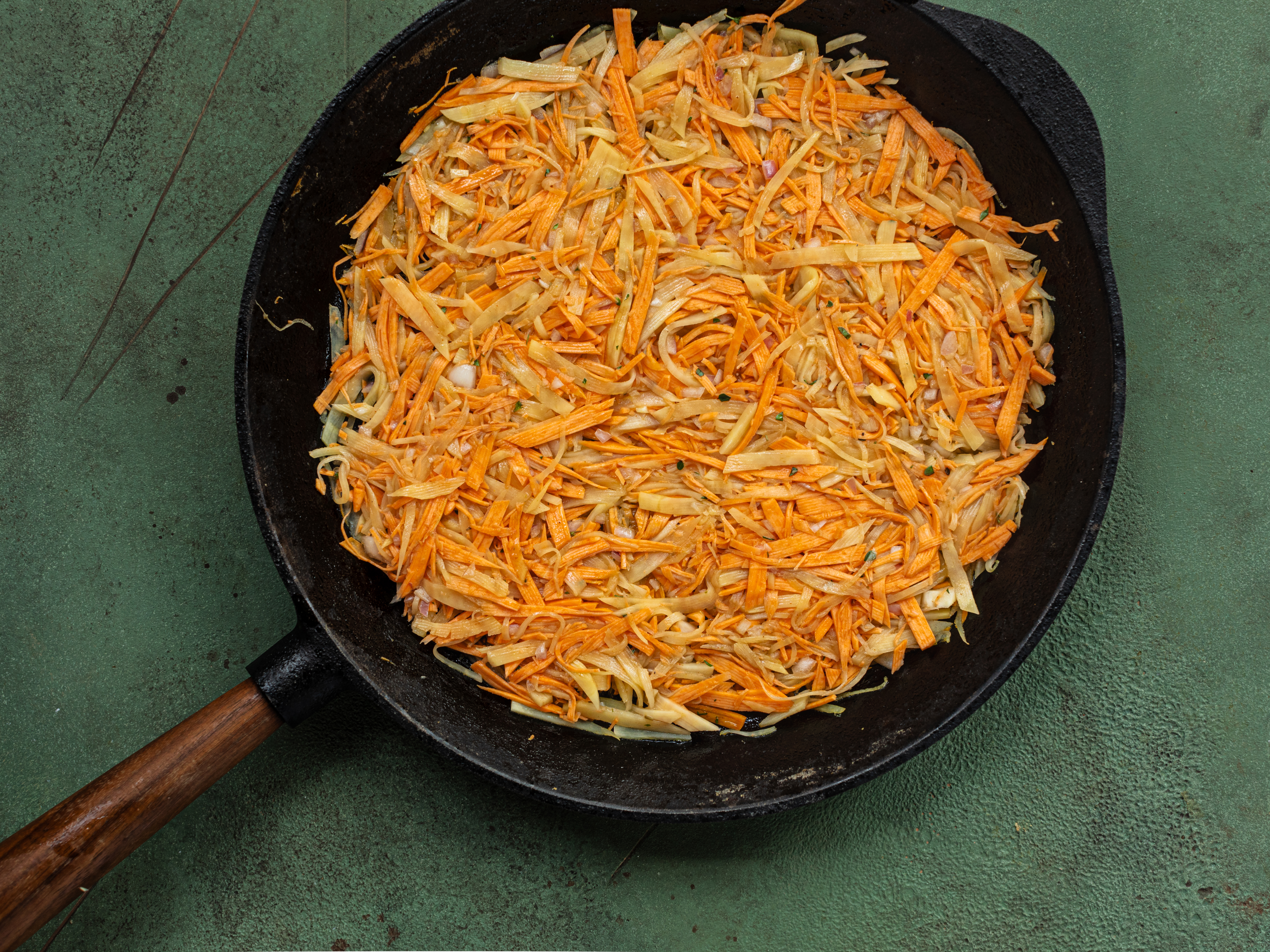 Schritt 2:  Rösti für Süsskartoffel-Rösti zubereiten 