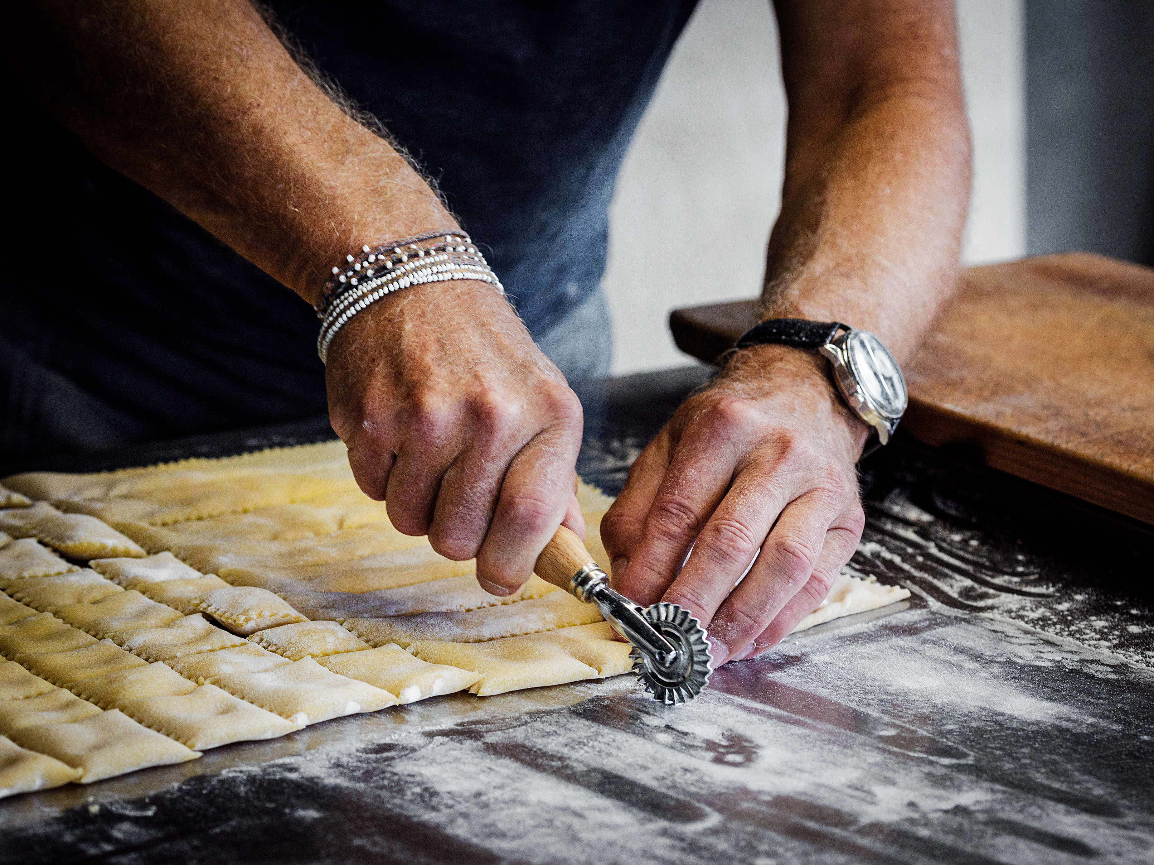 Schritt 2: Füllung zubereiten und Pastateig schneiden