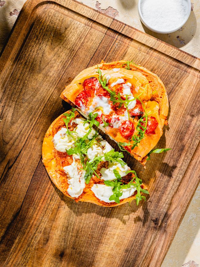 Tomaten-Focaccia mit Burrata Rezept Tomaten-Focaccia mit Burrata Rezept