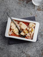 Schwarze Sepia-Tomaten-Lasagne mit sautierten Calamaretti Rezept