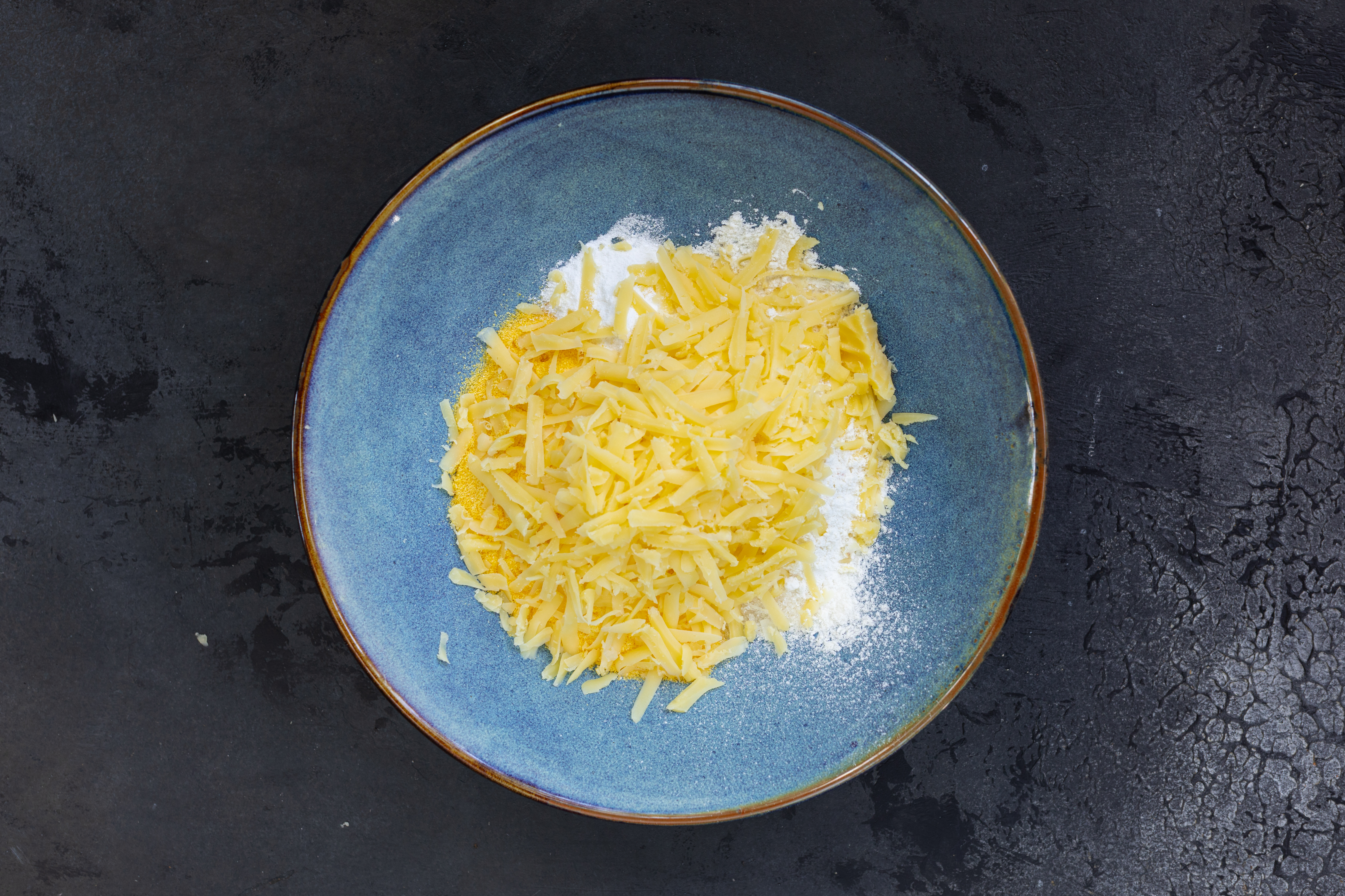 Schritt 2: Teig für Mais Käse Muffins zubereiten 