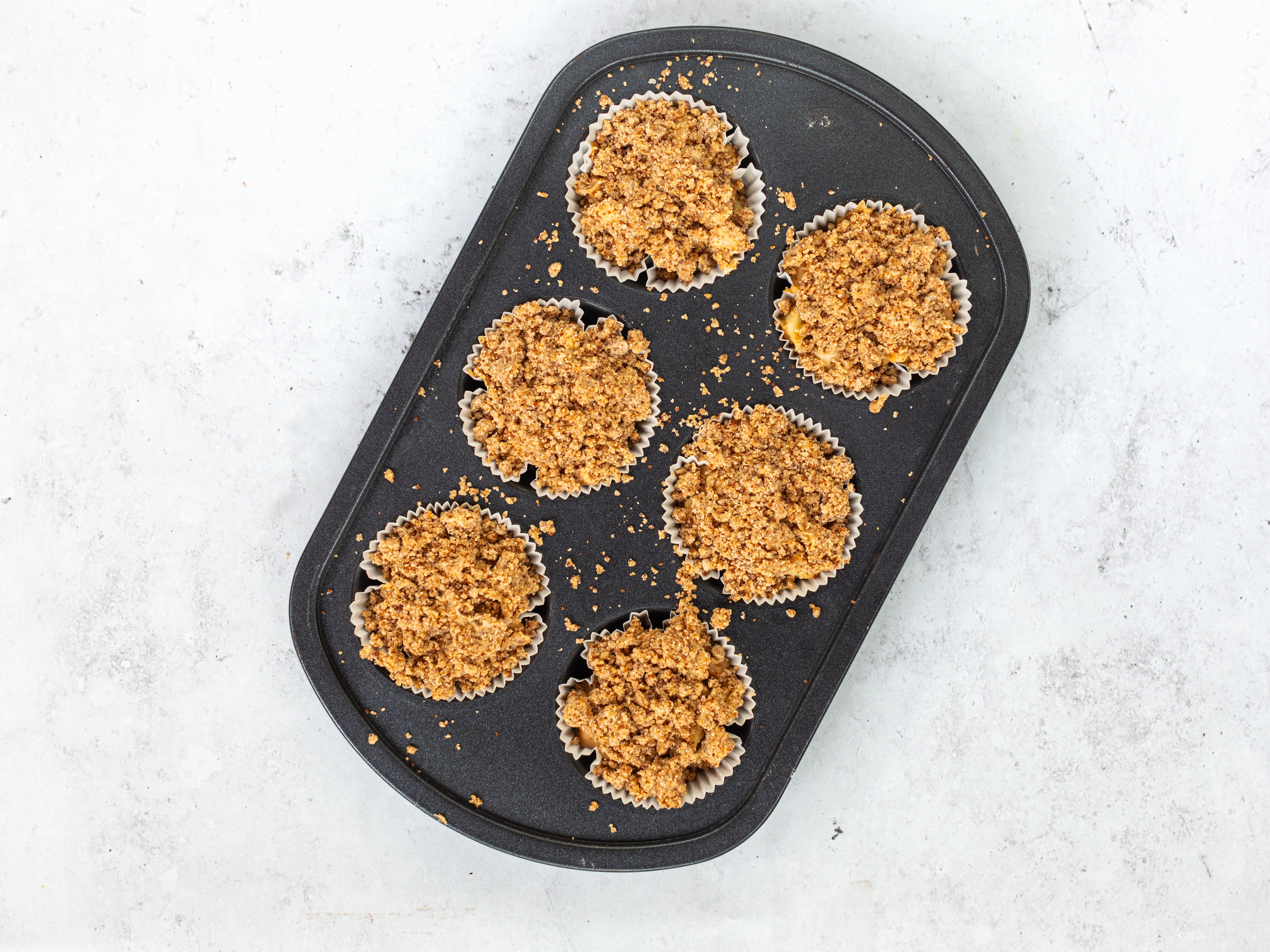 Schritt 4:  Streusel für Apfel-Streusel Muffins zubereiten