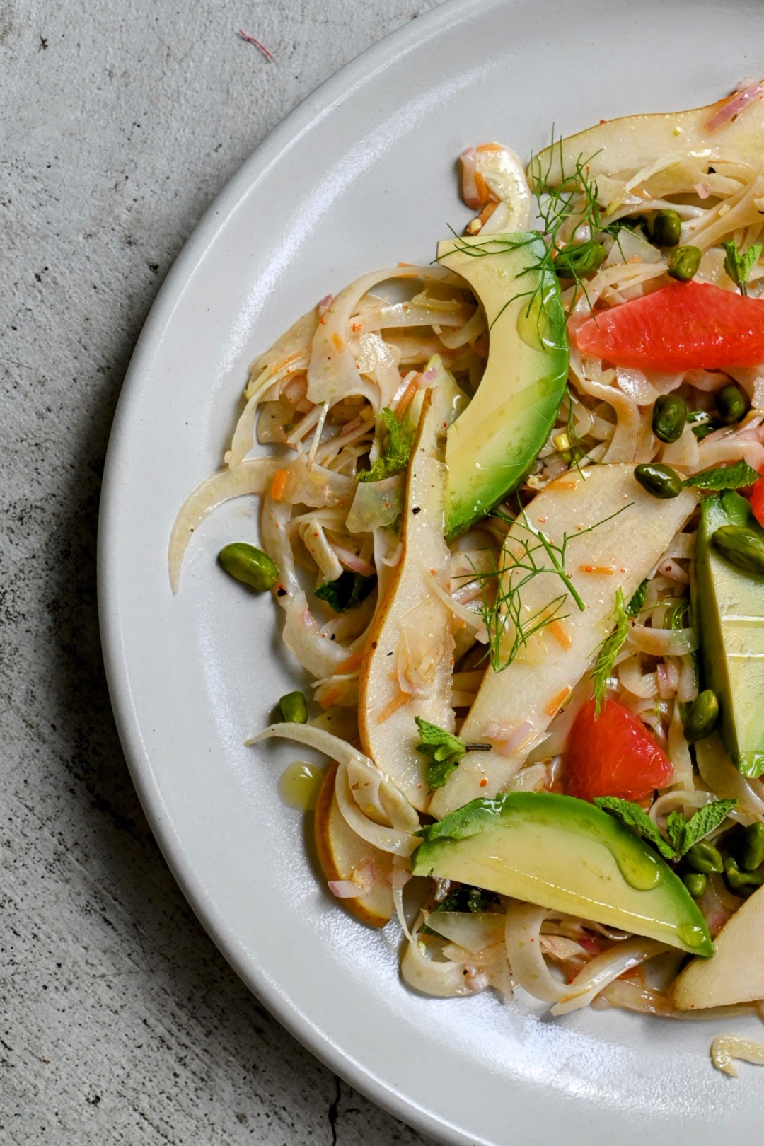 Fenchelsalat mit Birnen und Grapefruit-Schalotten Vinaigrette Rezept 3