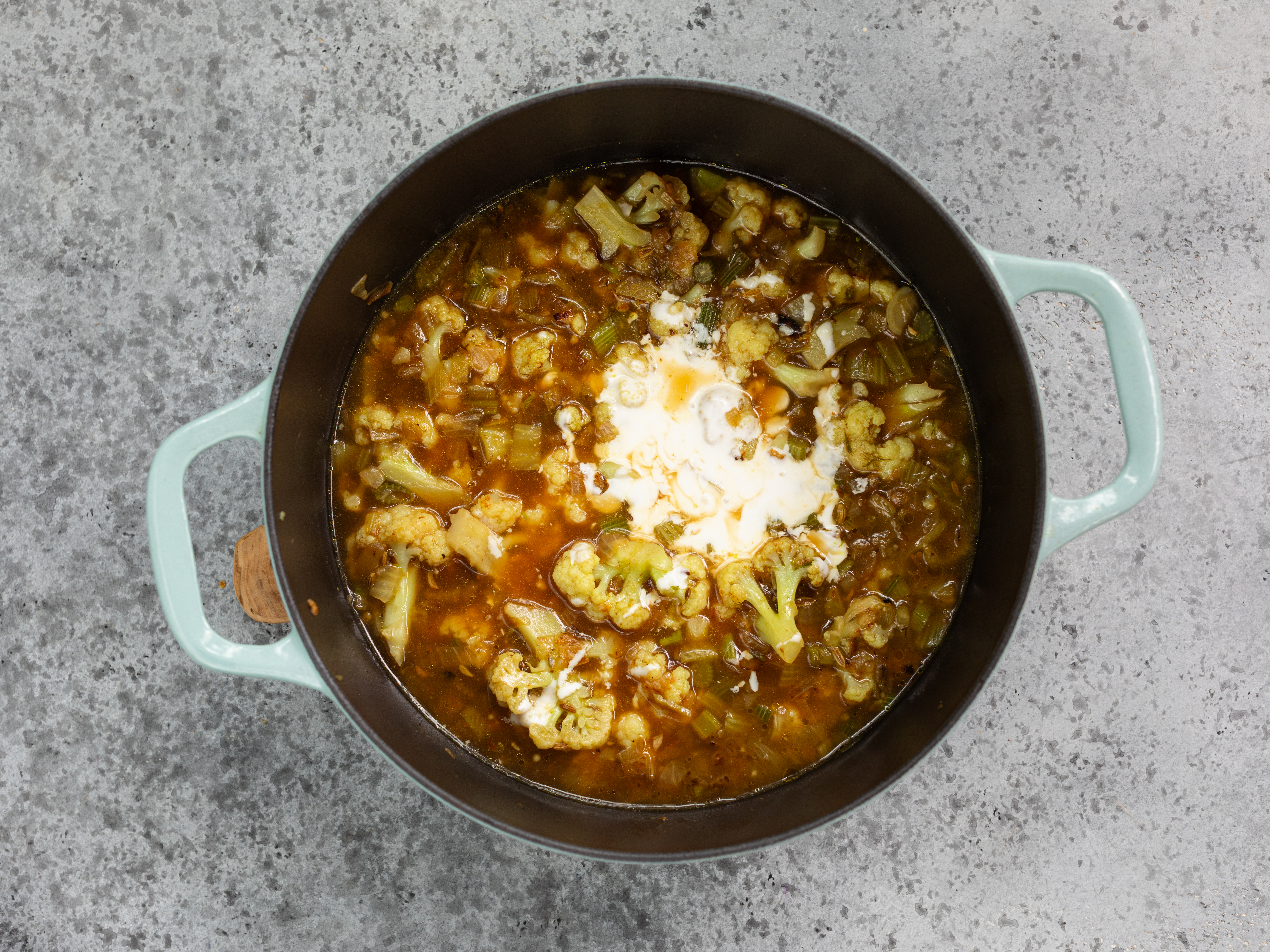 Schritt 3: cremige Blumenkohl-Fenchel Suppe pürieren 