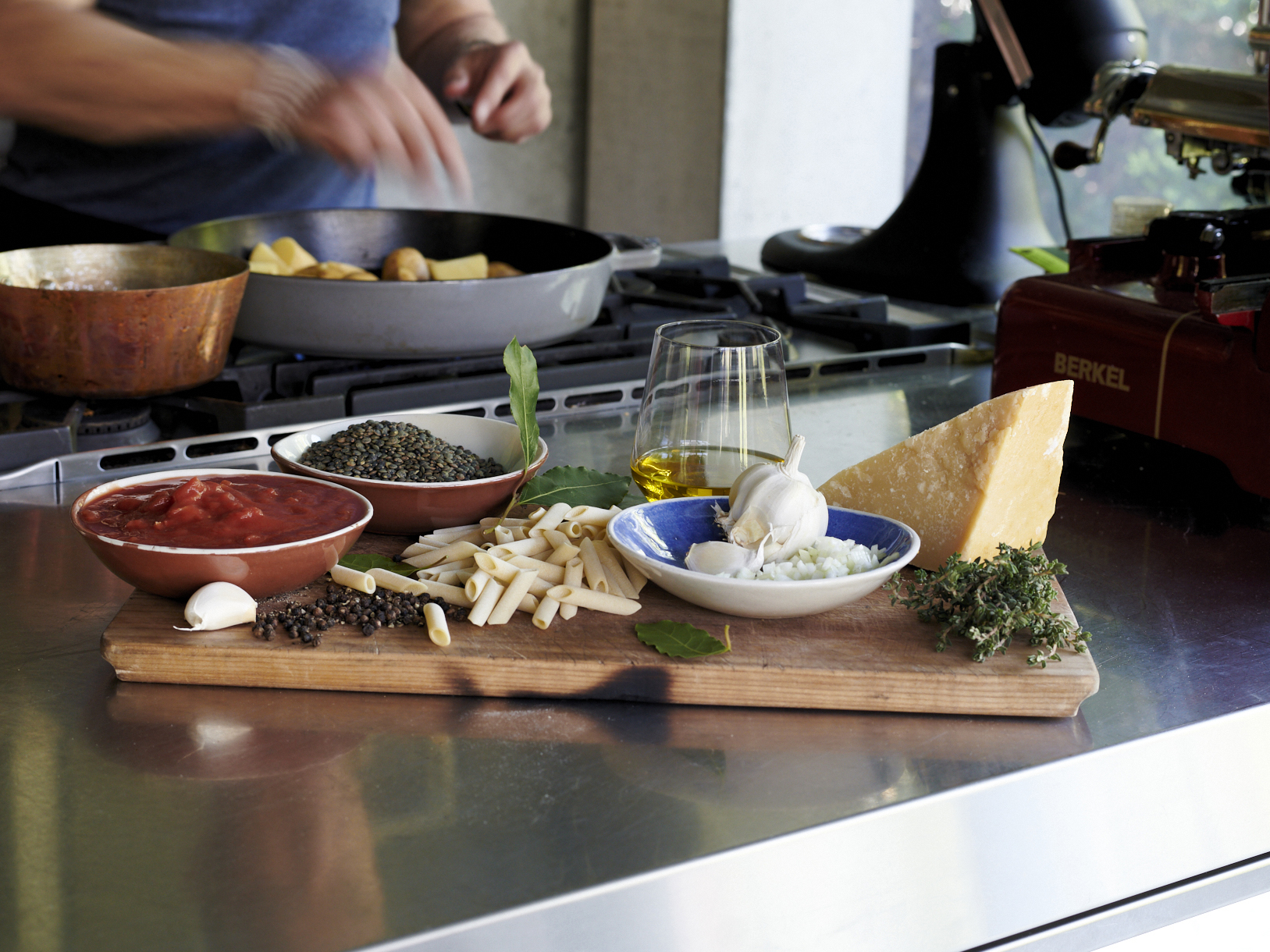 Schritt 2: Tomatensauce für Pasta et Lenticche zubereiten 