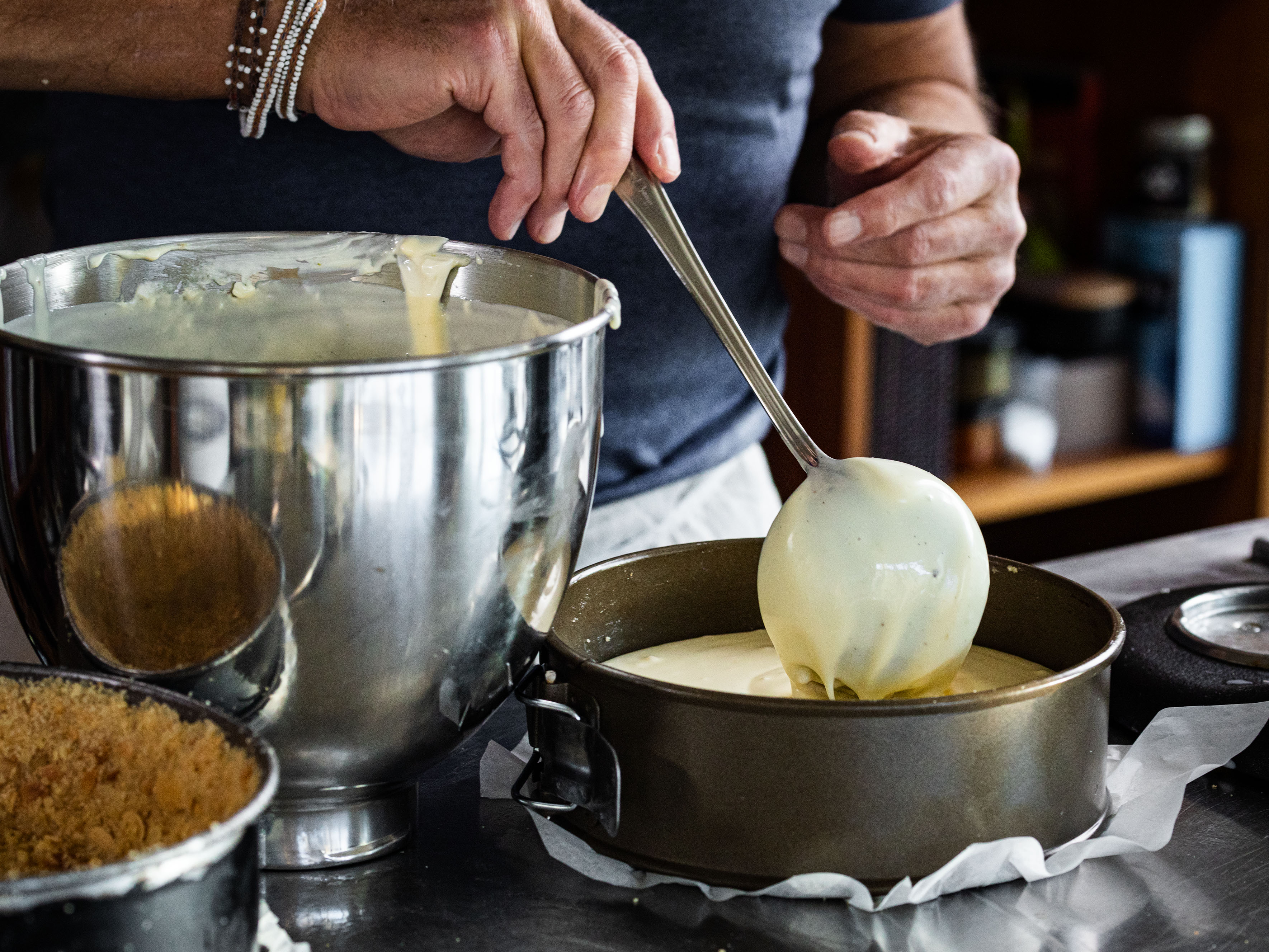 Schritt 2:  Füllung für Ricotta-Cheesecake mit frischen Beeren zubereiten 
