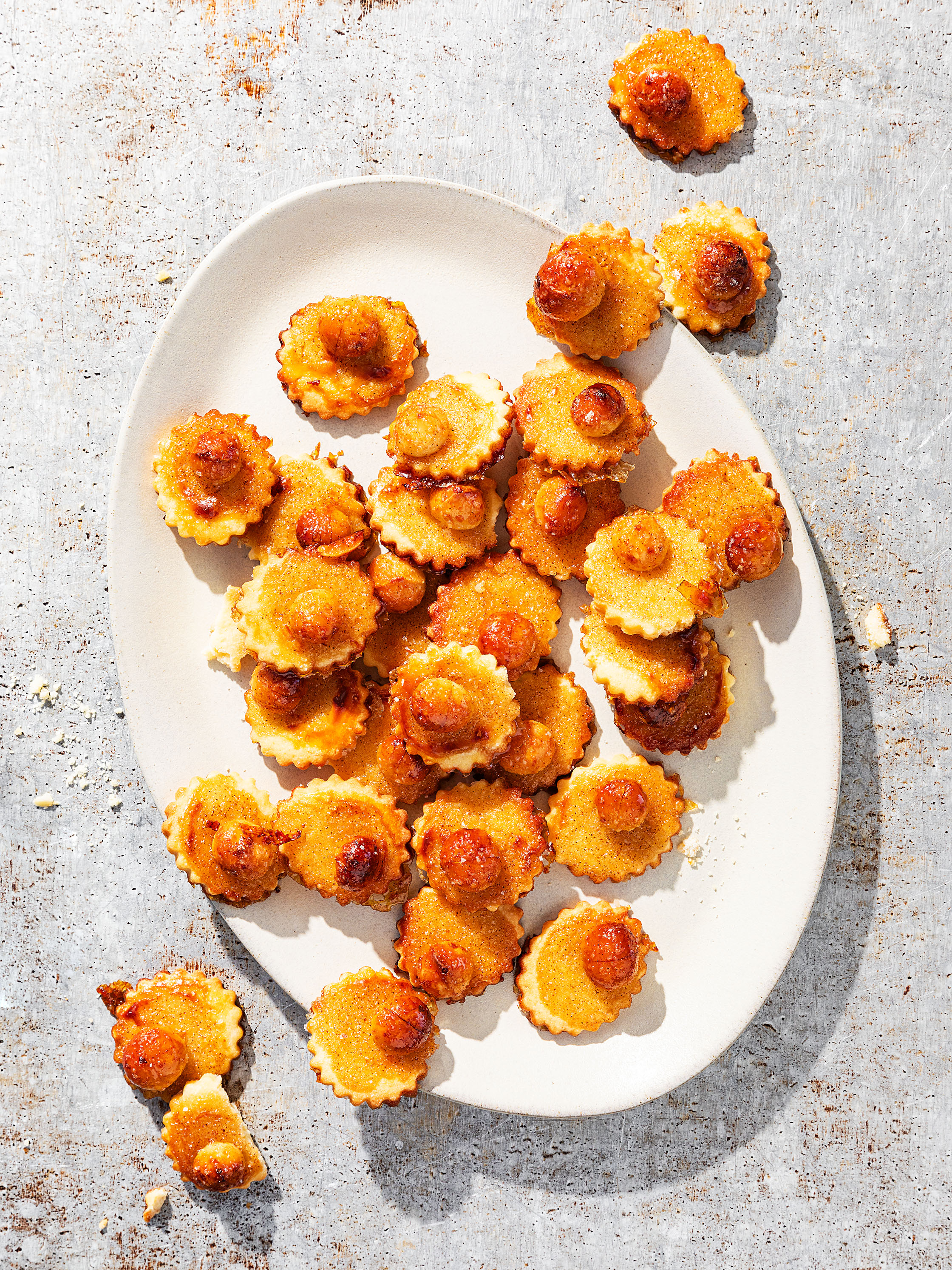 230927 Karamellisierte Macadamiaplaetzchen 3x4 Gallery pic2