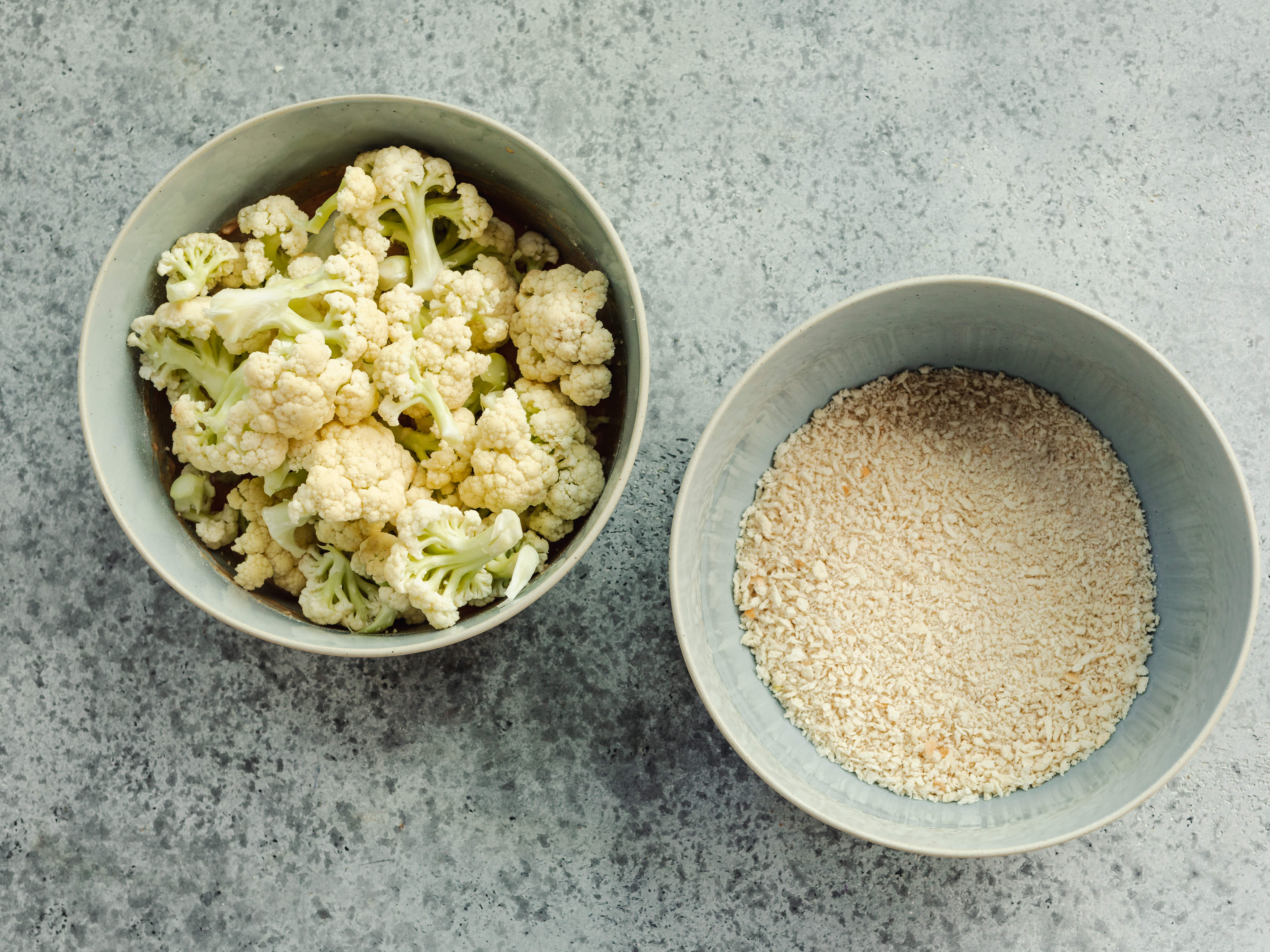 Schritt 1: Die Röschen sollten ganz trocken sein, bevor man sie paniert