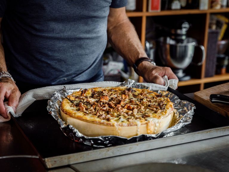 Schritt 4: Die gefüllte Holzschachtel 15 Minuten im Ofen backen