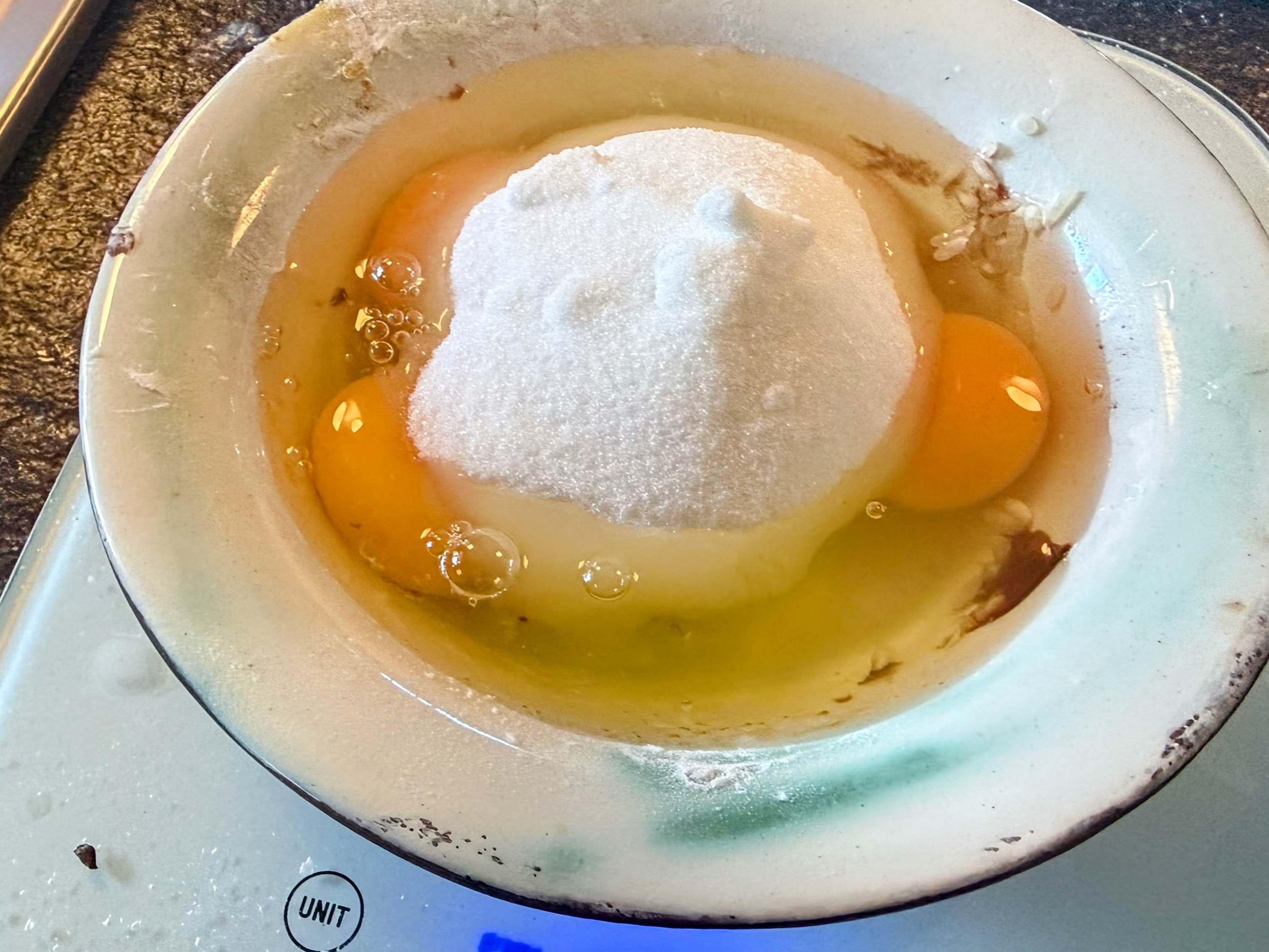 Schritt 2: Mandel-Amelette-Mischung für Torta di Riso vorbereiten  