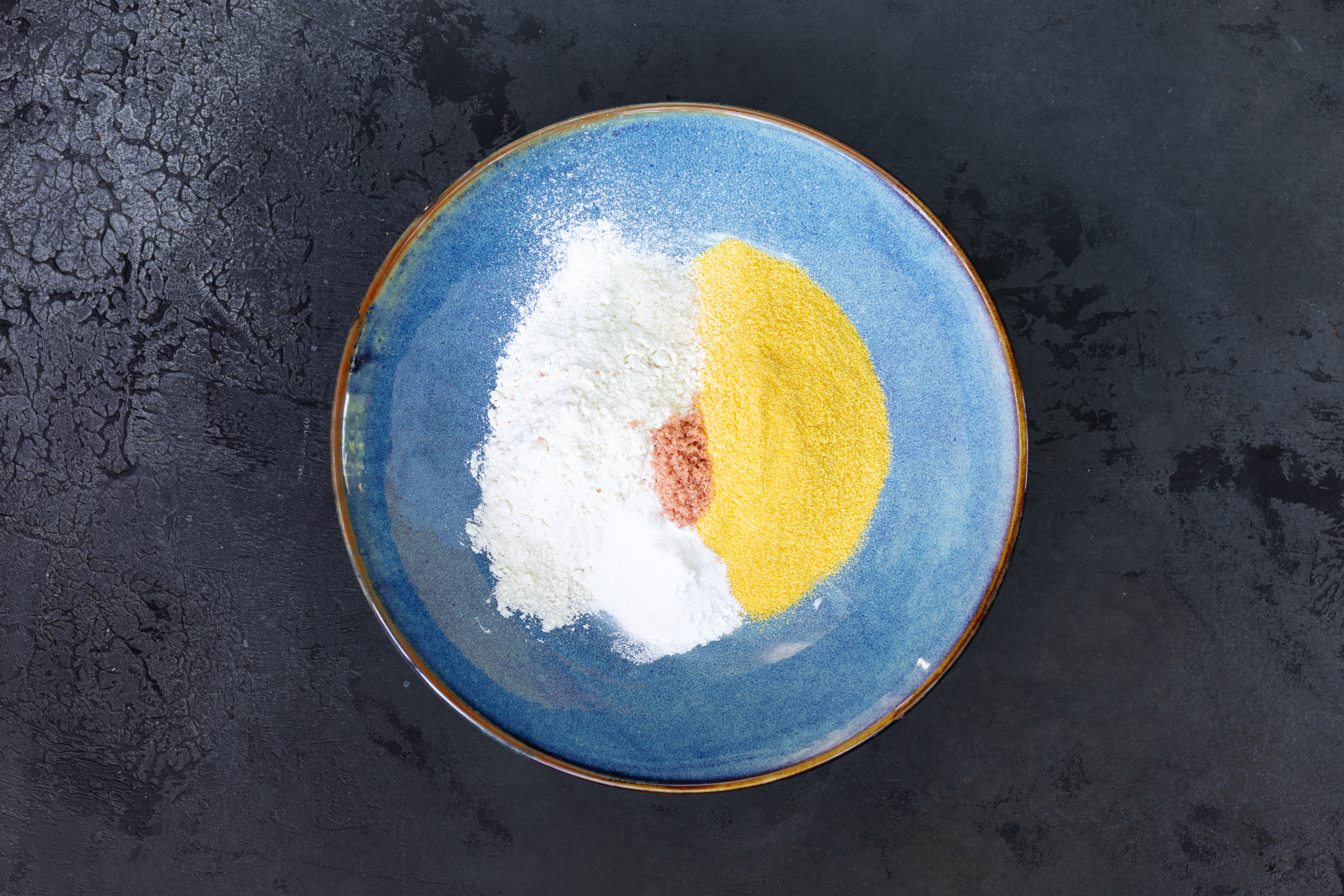 Schritt 2: Teig für Mais Käse Muffins zubereiten 