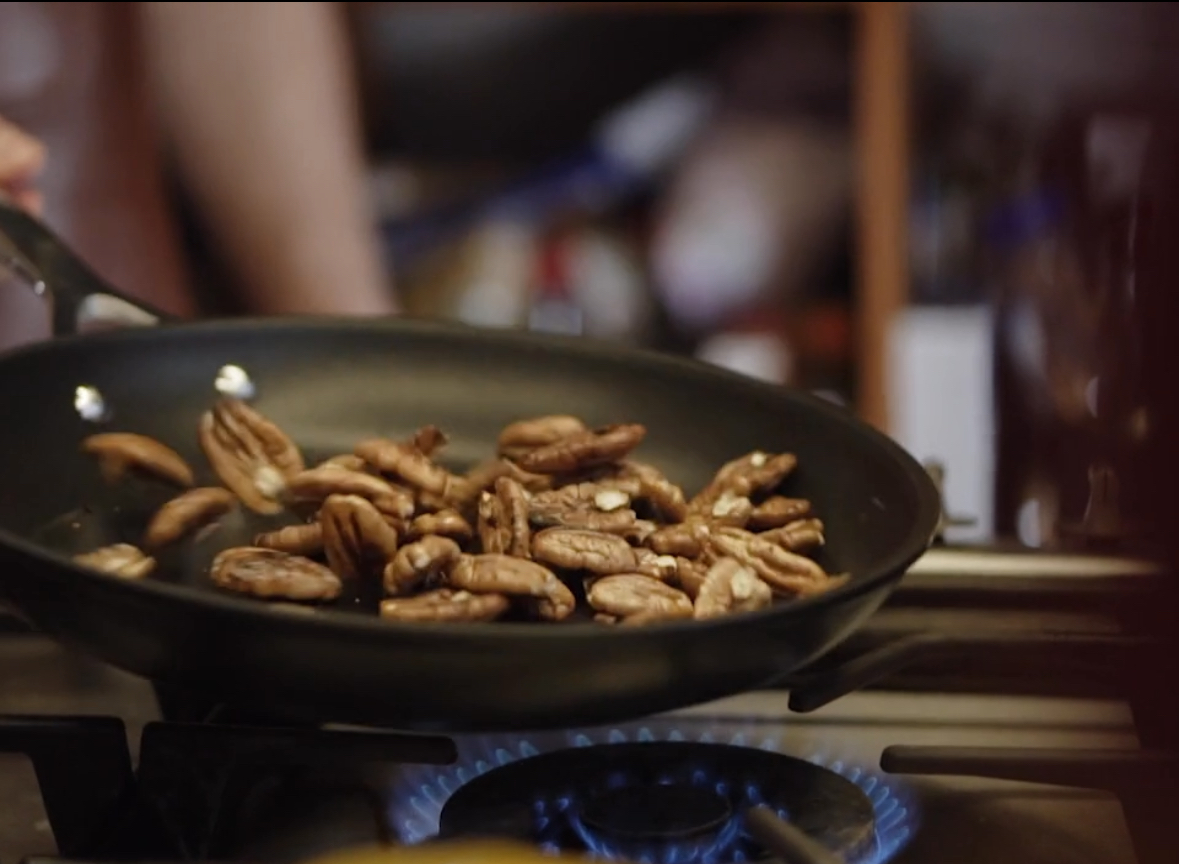 Schritt 1: Vorbereiten für Crunchy Apfel-Birnen-Tarte mit Amaretti 