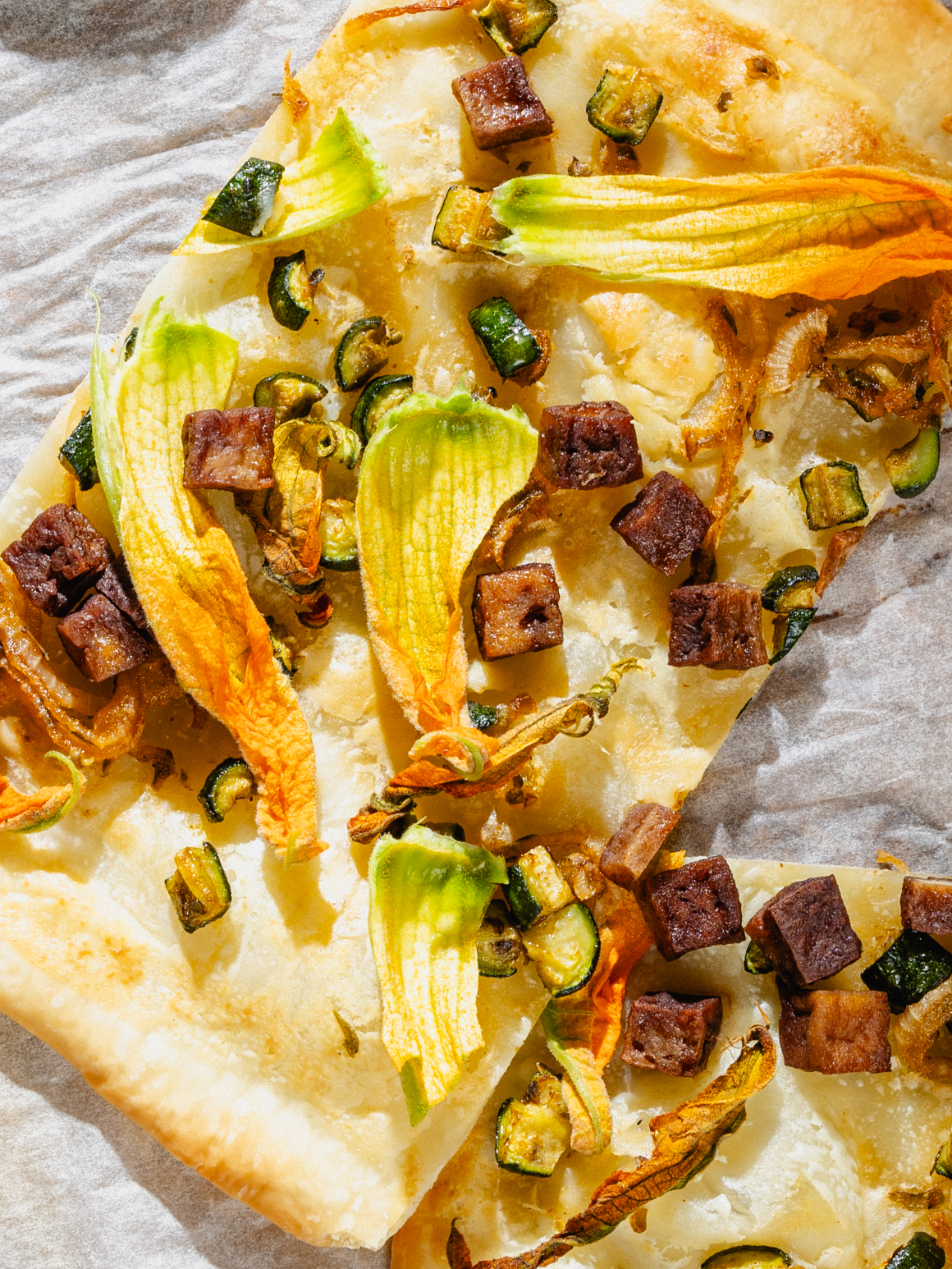 Flammkuchen mit Kürbis und Schafskäse Rezept 2