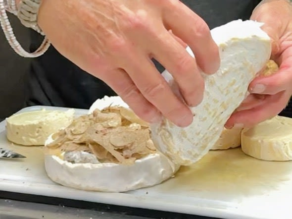 Schritt 1: Trüffel Brie zubereiten