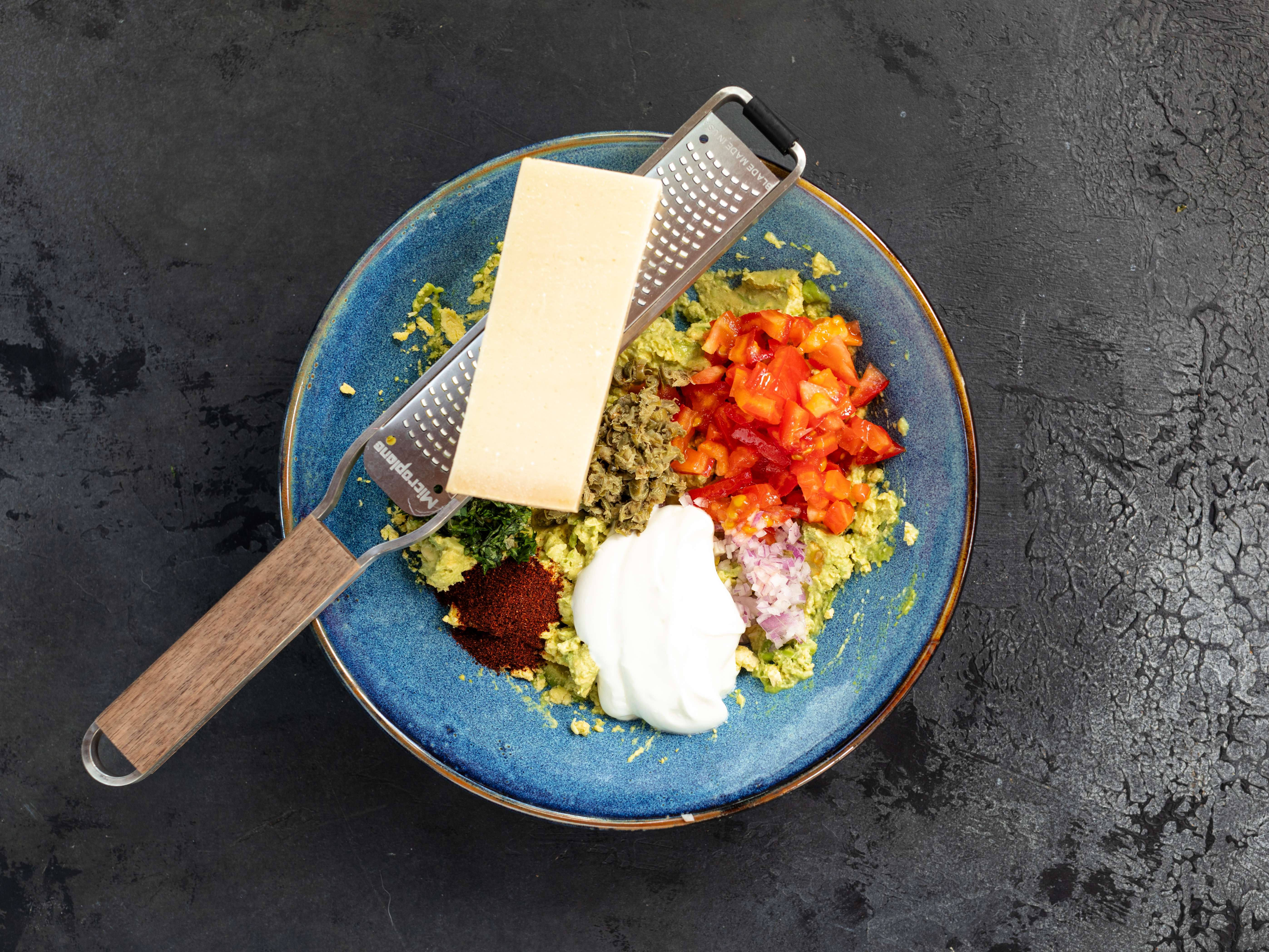 Schritt 4: Guacamole für Gefüllte Eier mit Guacamole zubereiten