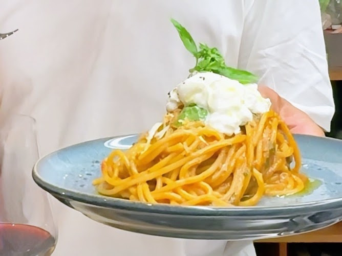 Schritt 3: Anrichten von Schnelle Röstdatterini Pasta 